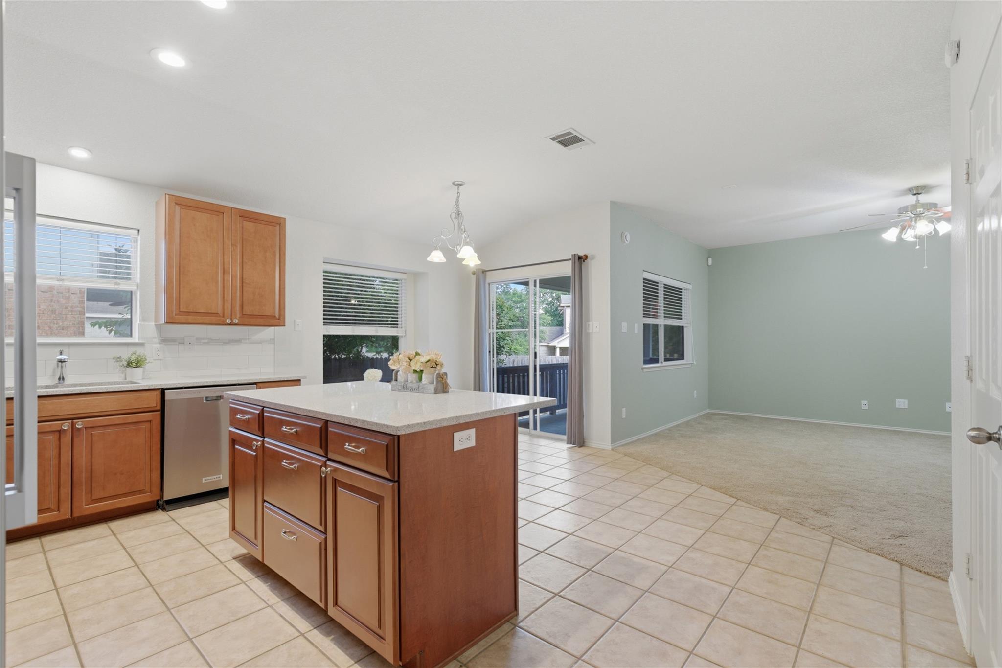 3931 Upper Passage LN