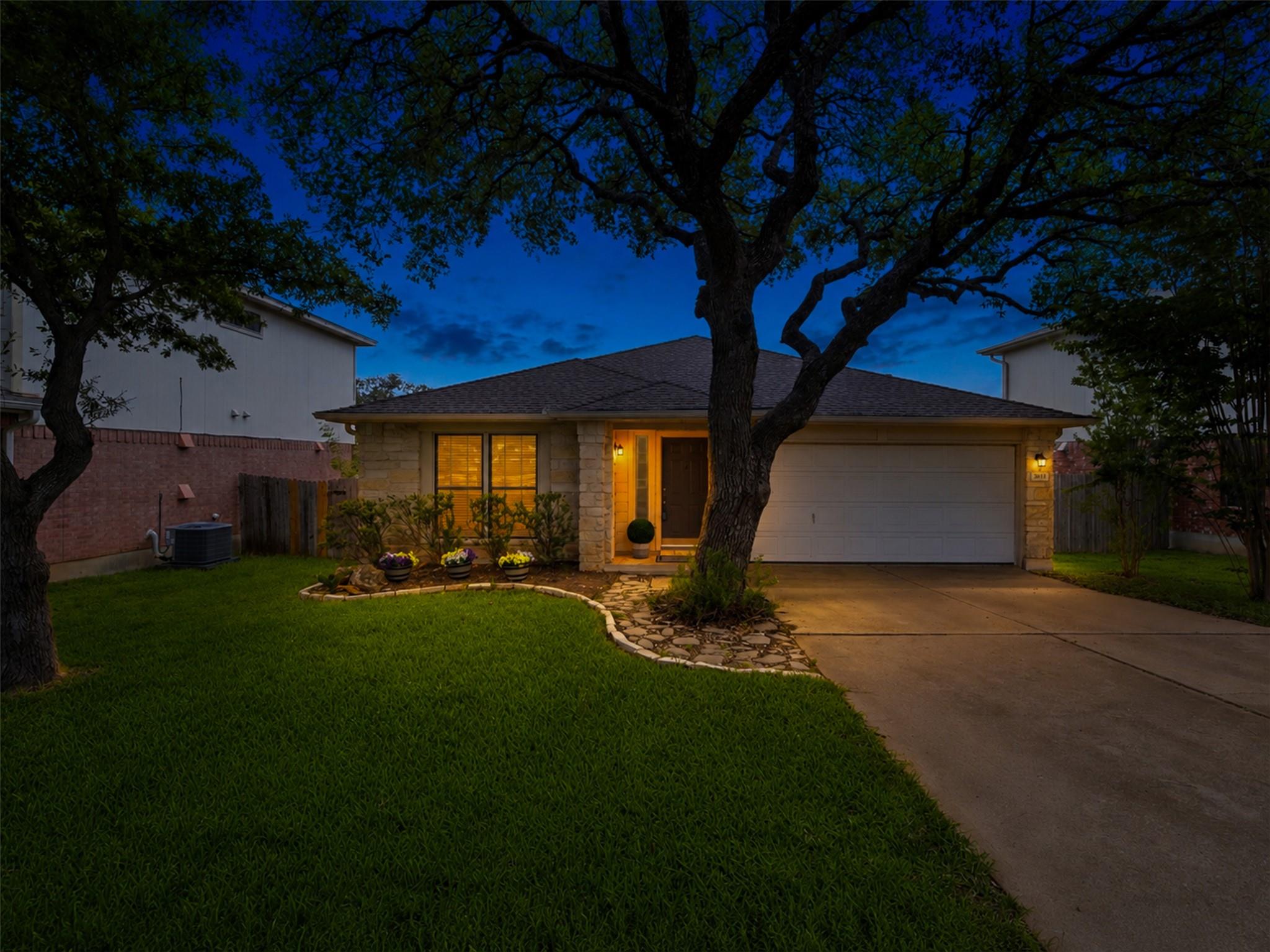3931 Upper Passage LN