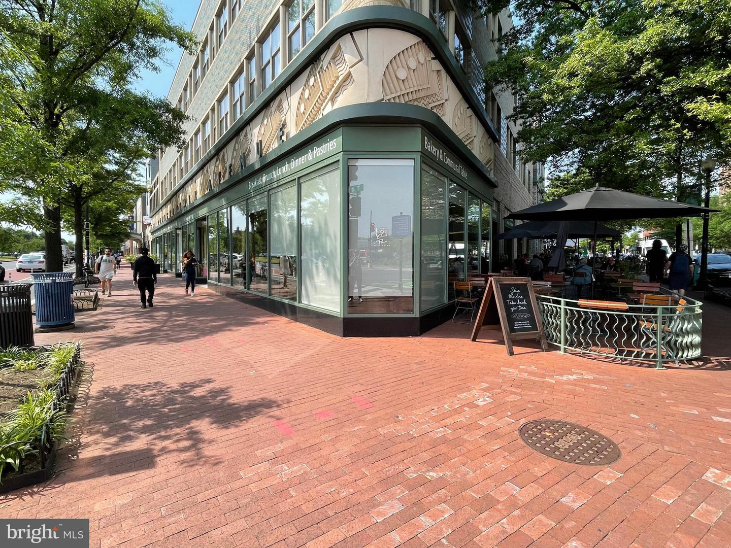 215 17TH STREET SE Unit: 2