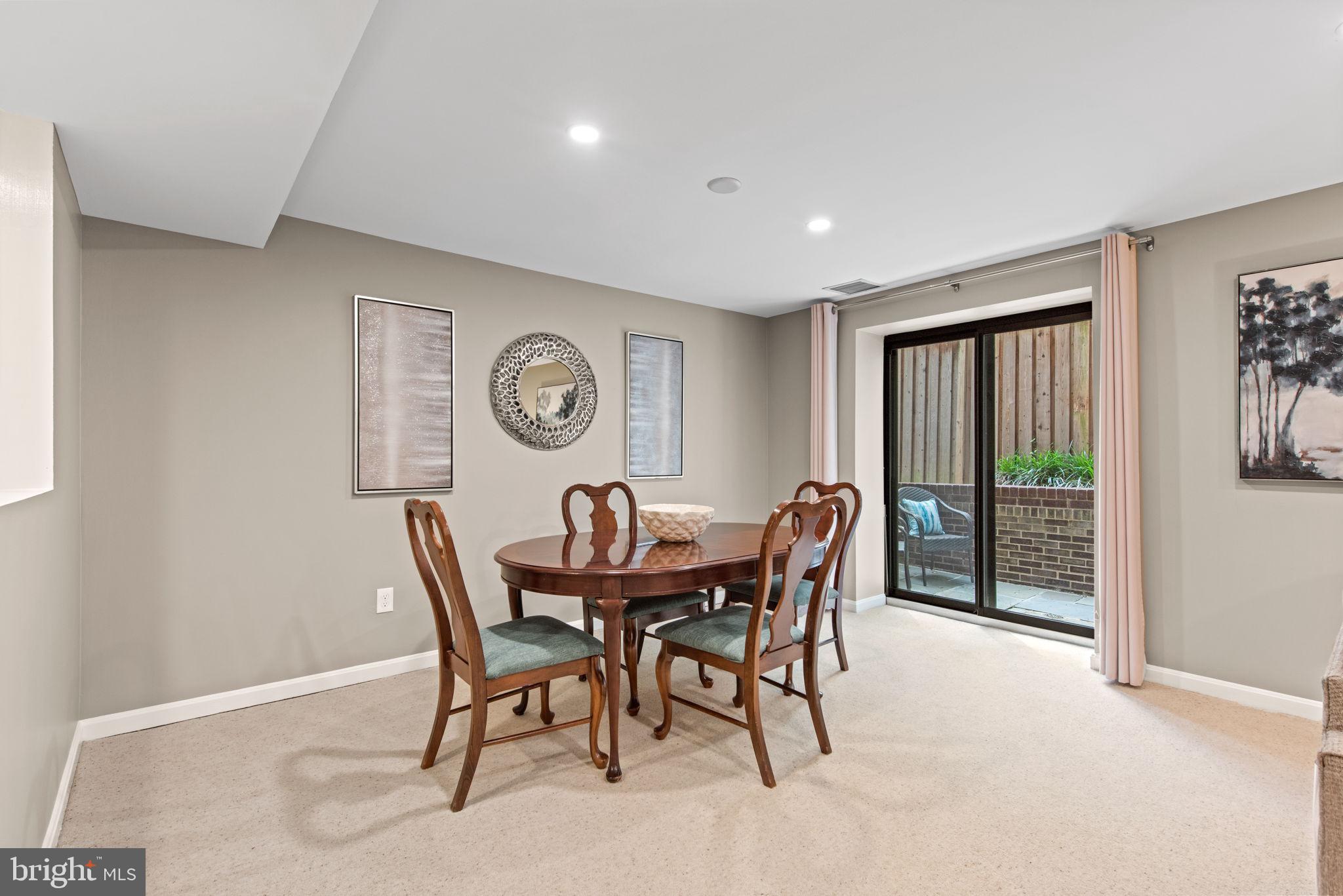 2138 California STREET NW Unit: 104