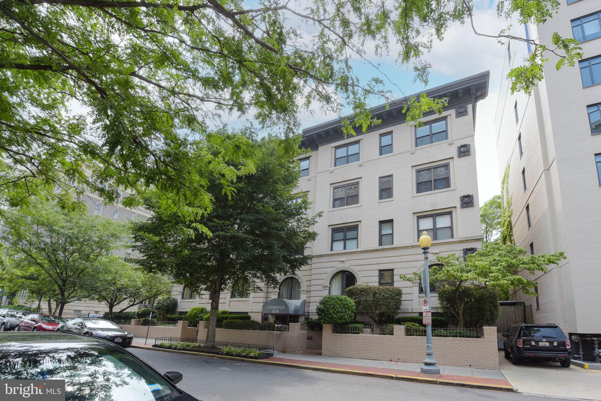 2138 California STREET NW Unit: 104