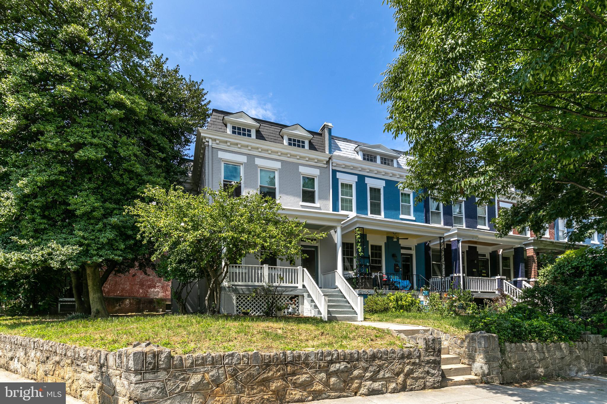 300 TENNESSEE AVENUE NE