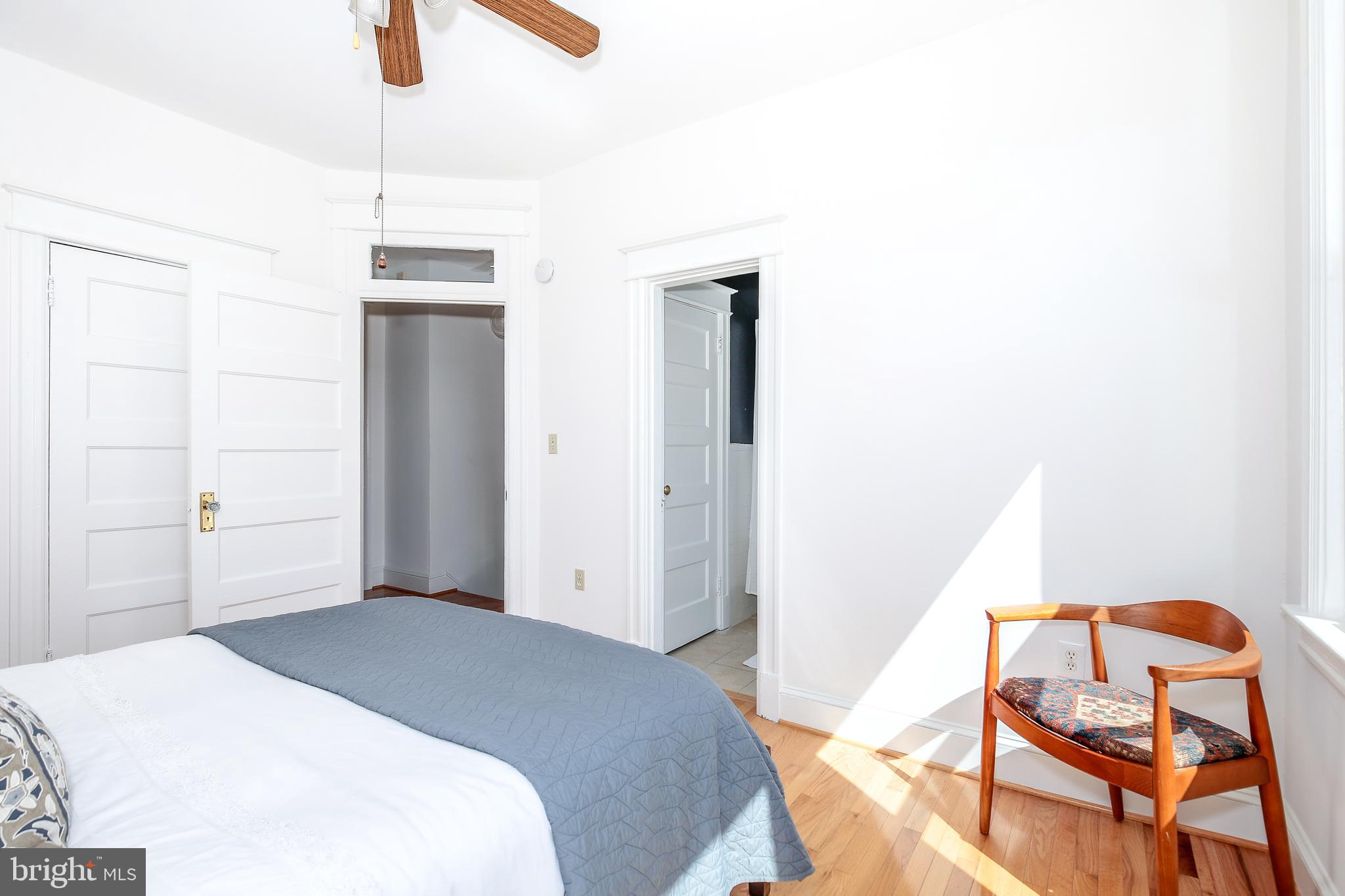 300 TENNESSEE AVENUE NE