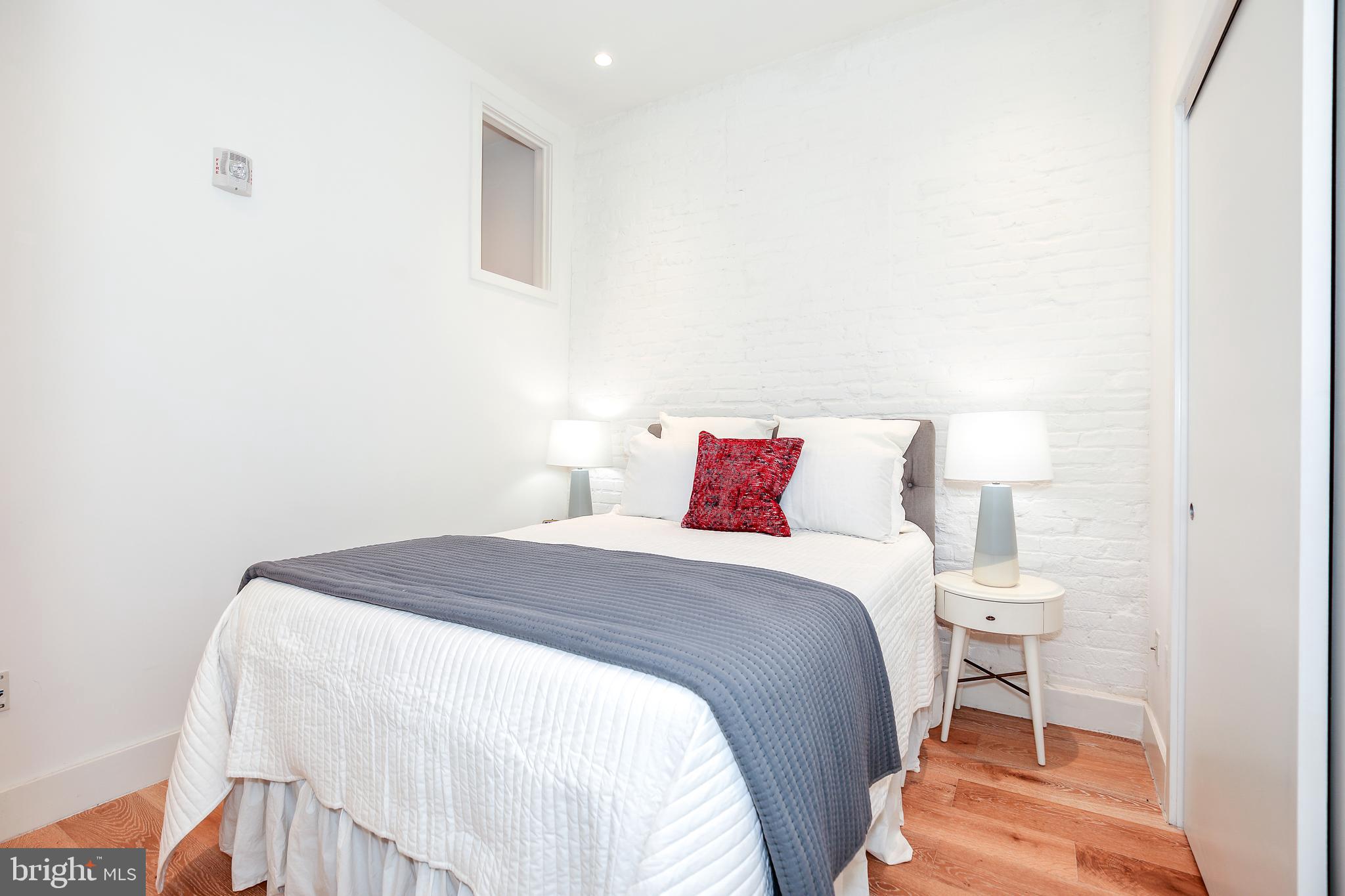 1324 E STREET SE Unit: 108
