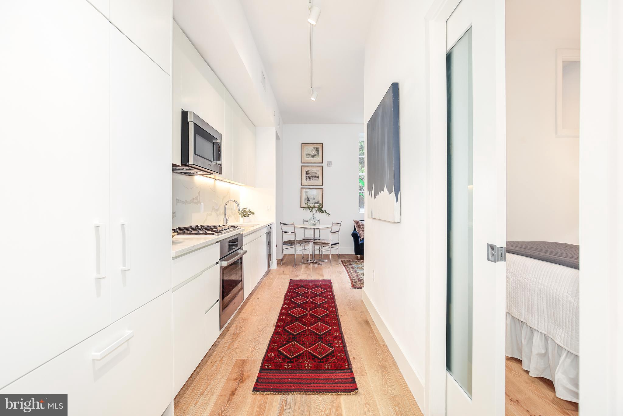 1324 E STREET SE Unit: 108