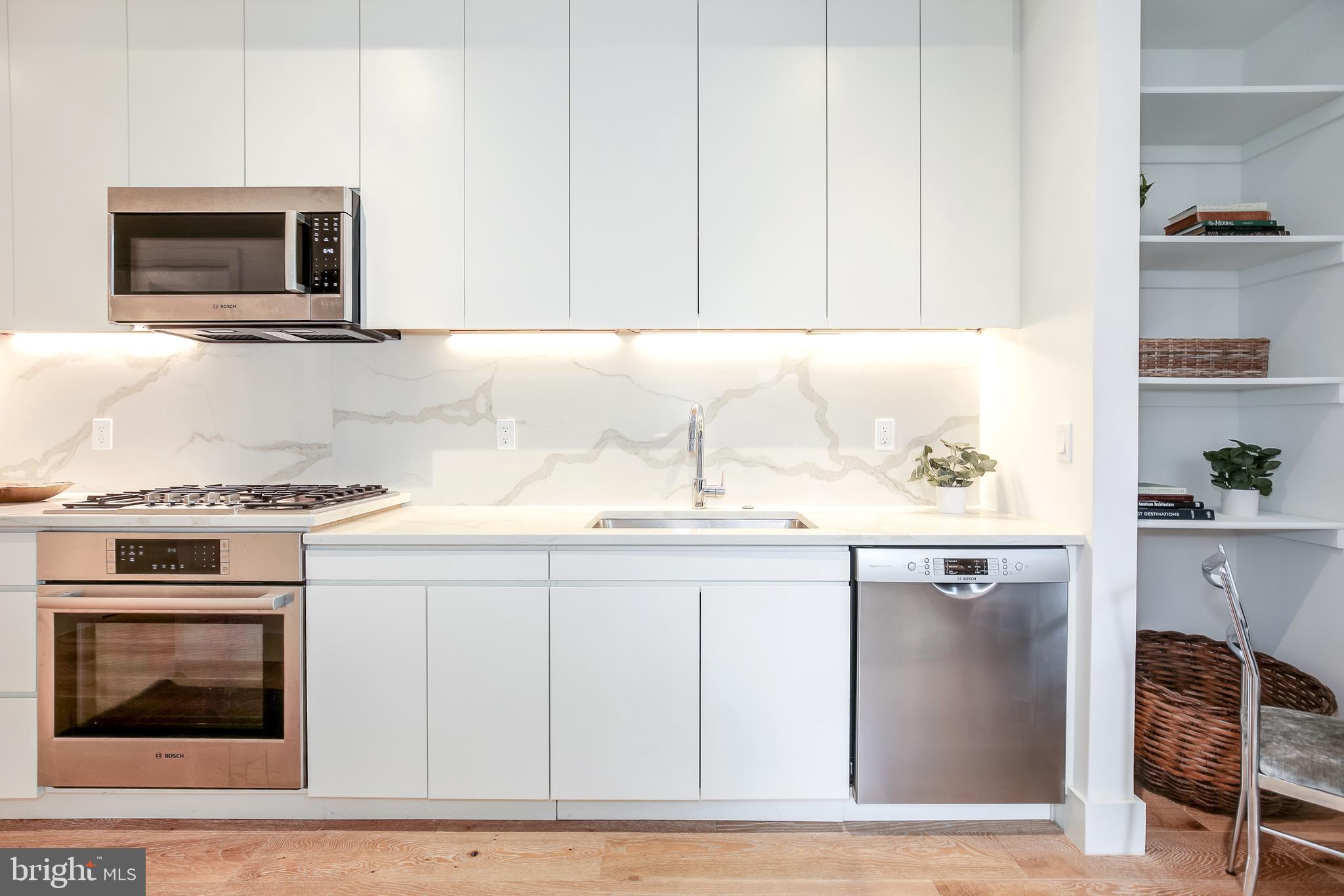 1324 E STREET SE Unit: 108