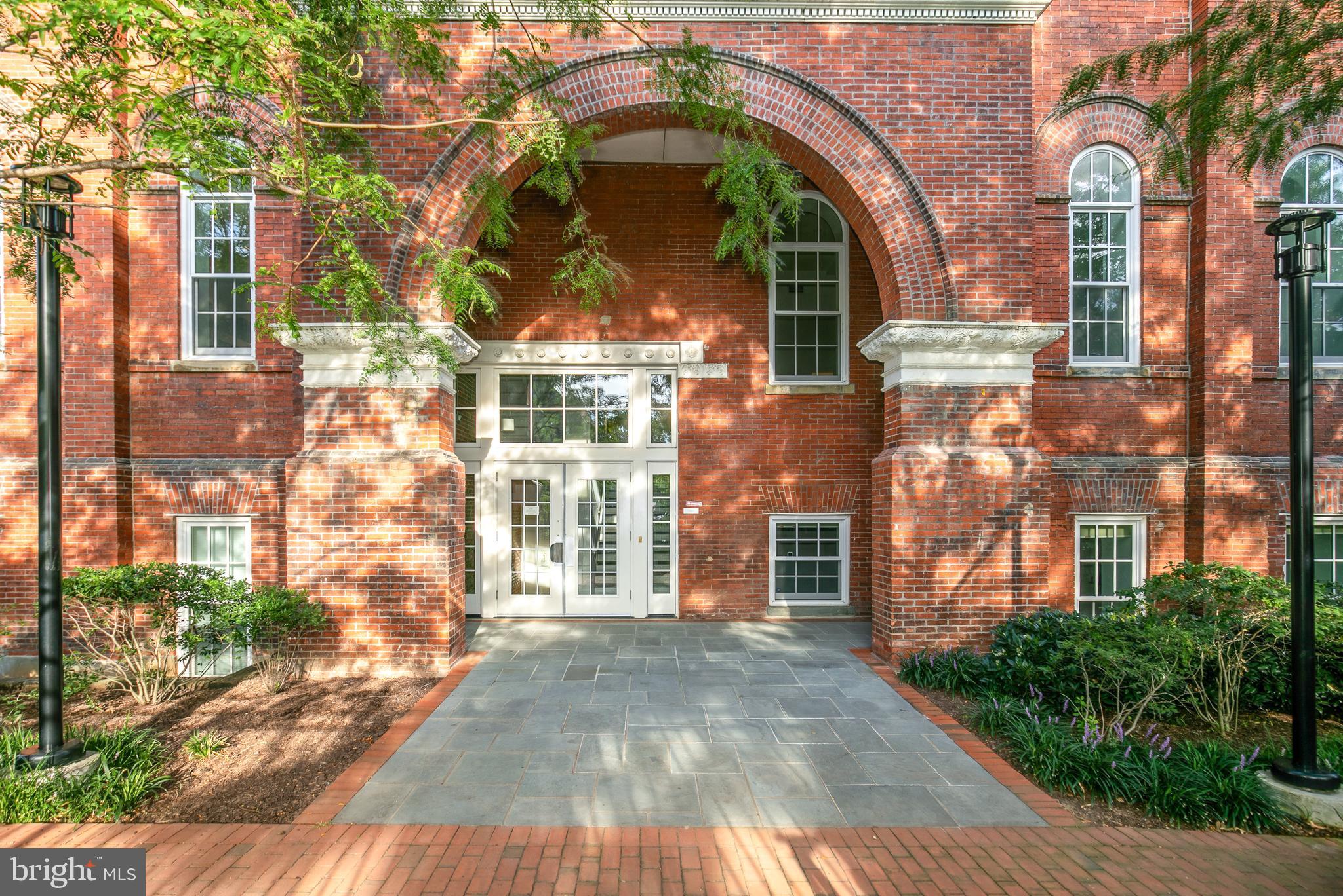 1324 E STREET SE Unit: 108