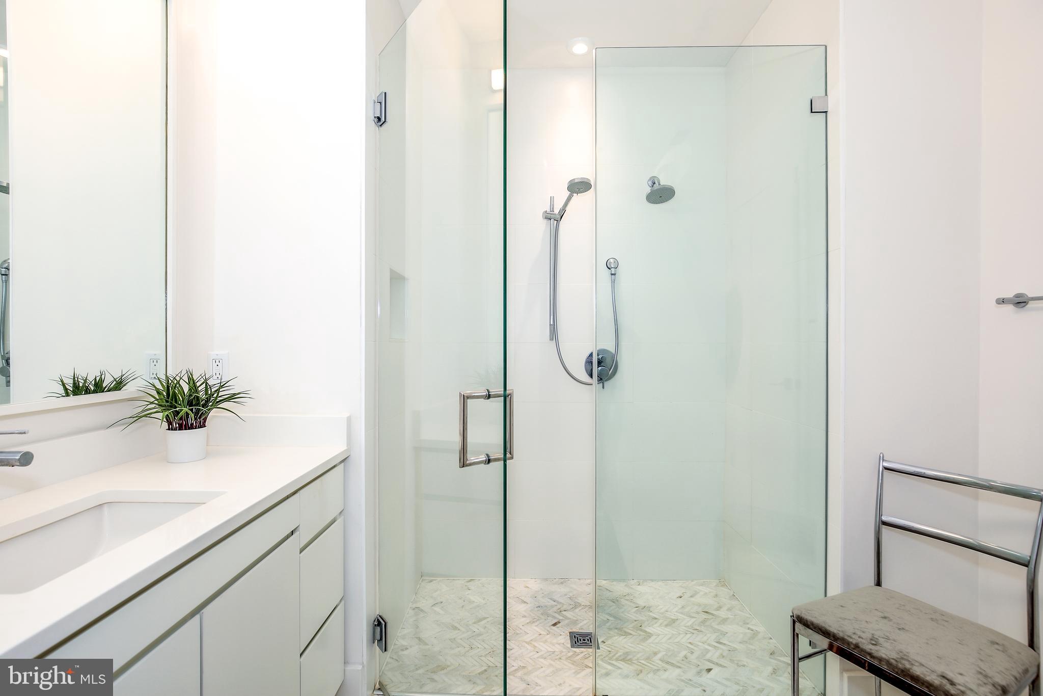 1324 E STREET SE Unit: 108