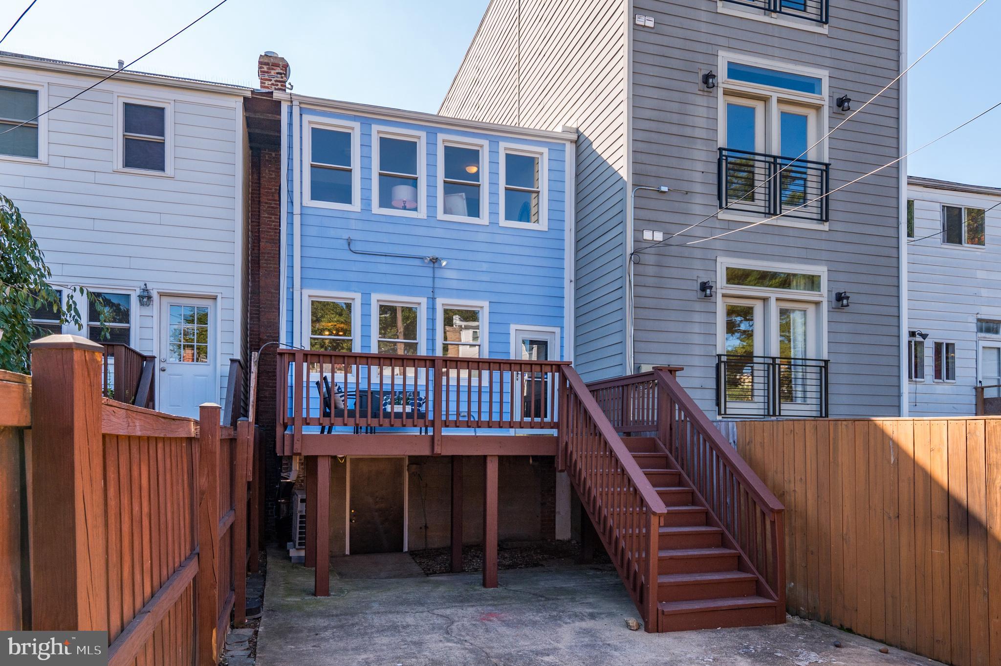 1306 F STREET NE