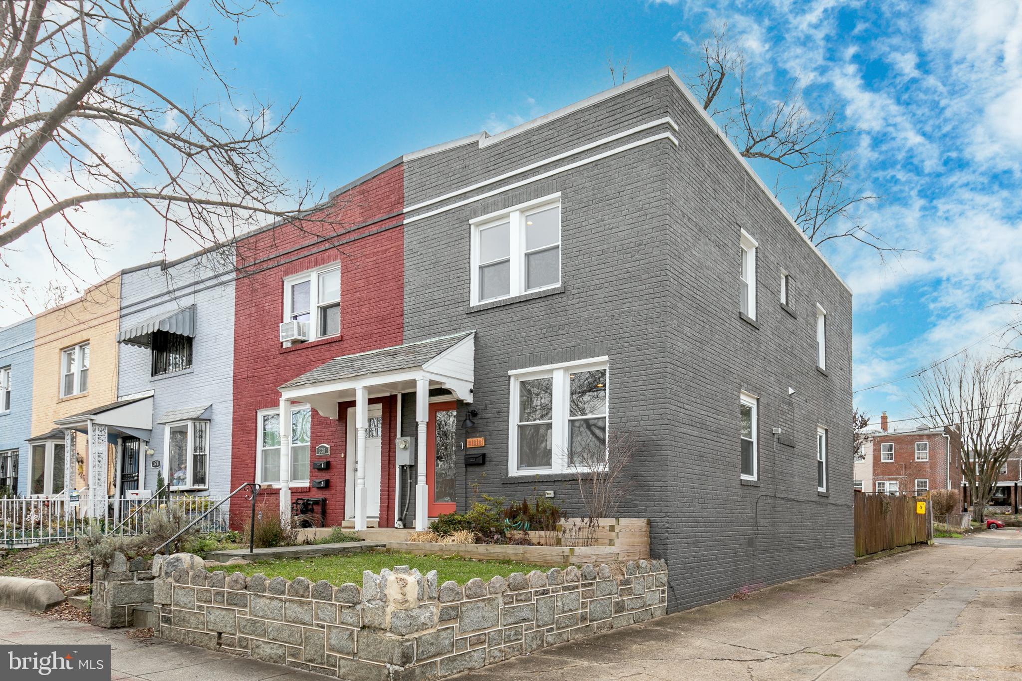 332 20th STREET NE