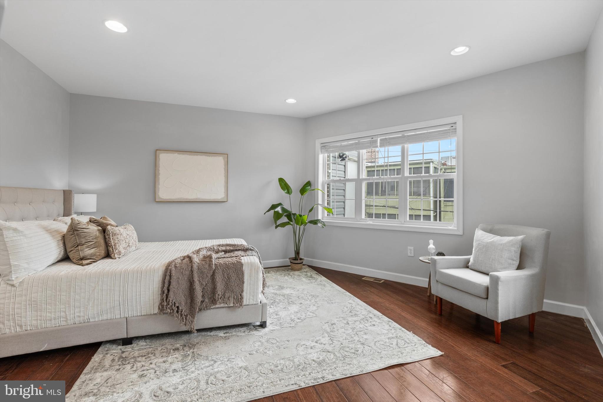 4710 New Hampshire Ave NW #2