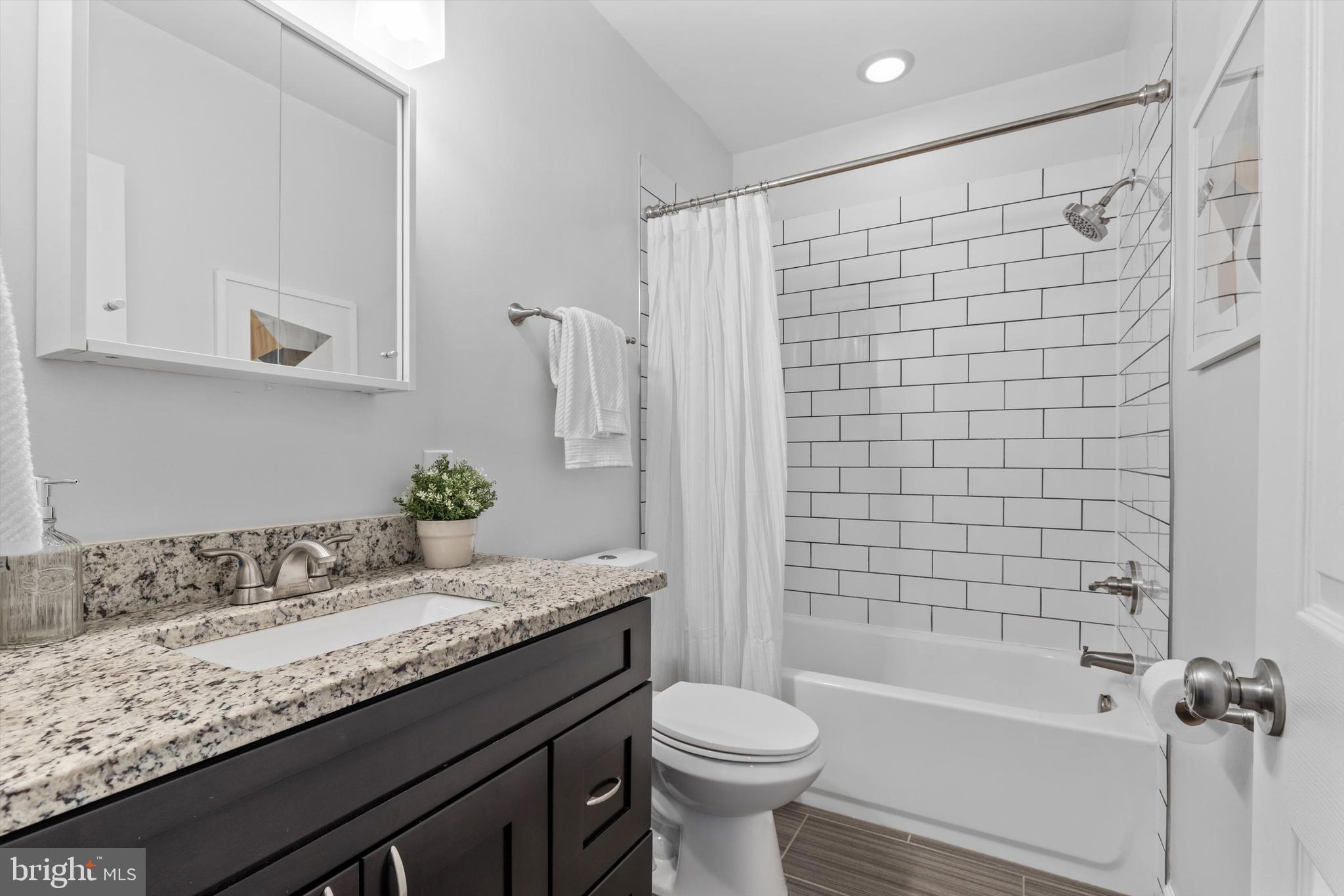 4710 New Hampshire Ave NW #2