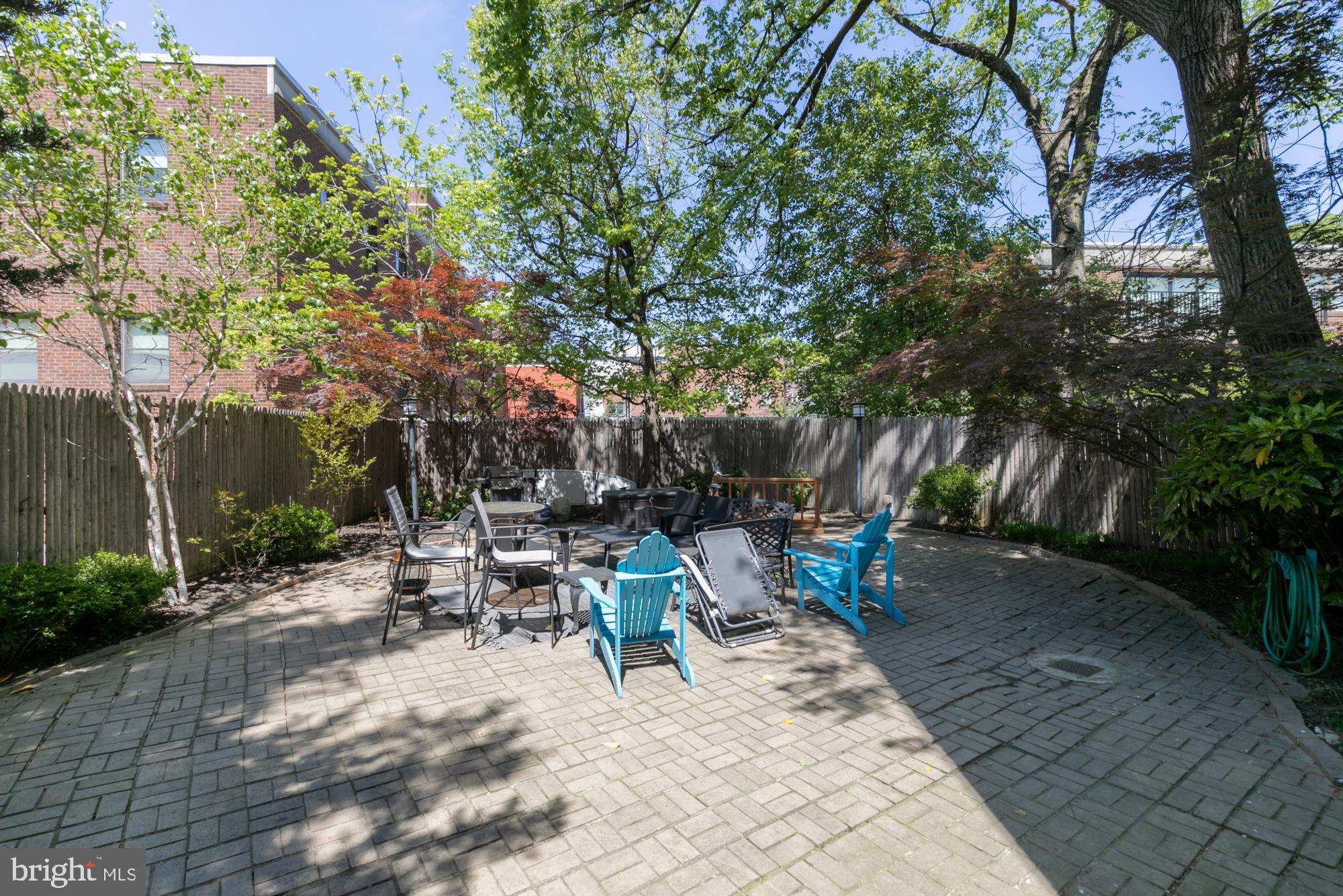116 N Carolina Ave SE #302