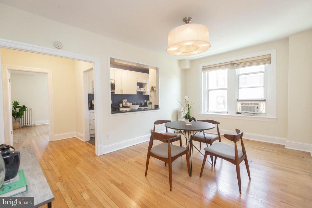 1954 Columbia Rd NW #410