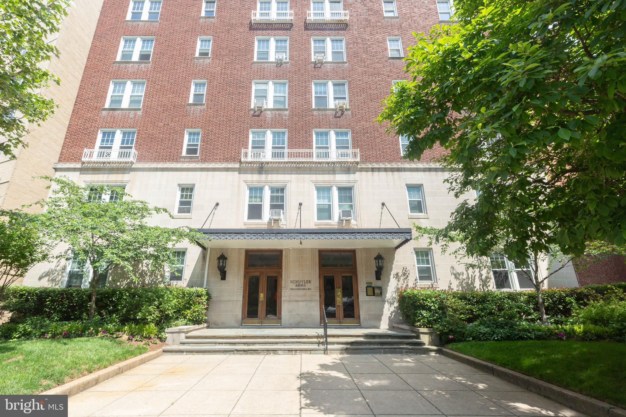 1954 Columbia Rd NW #410