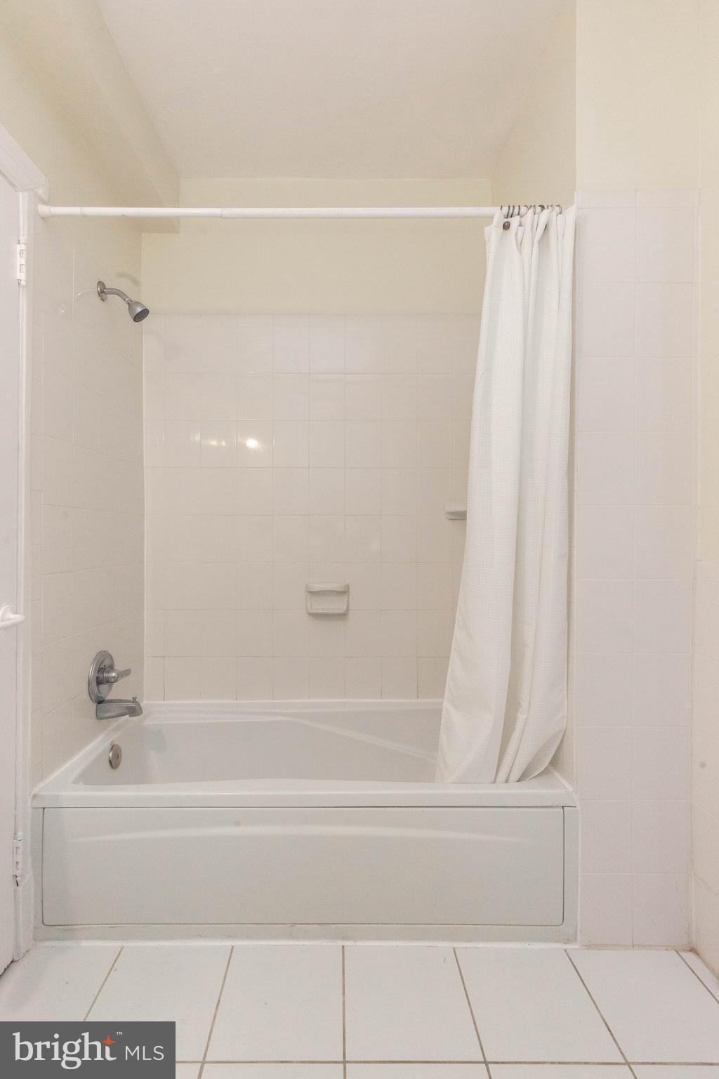 1954 Columbia Rd NW #410