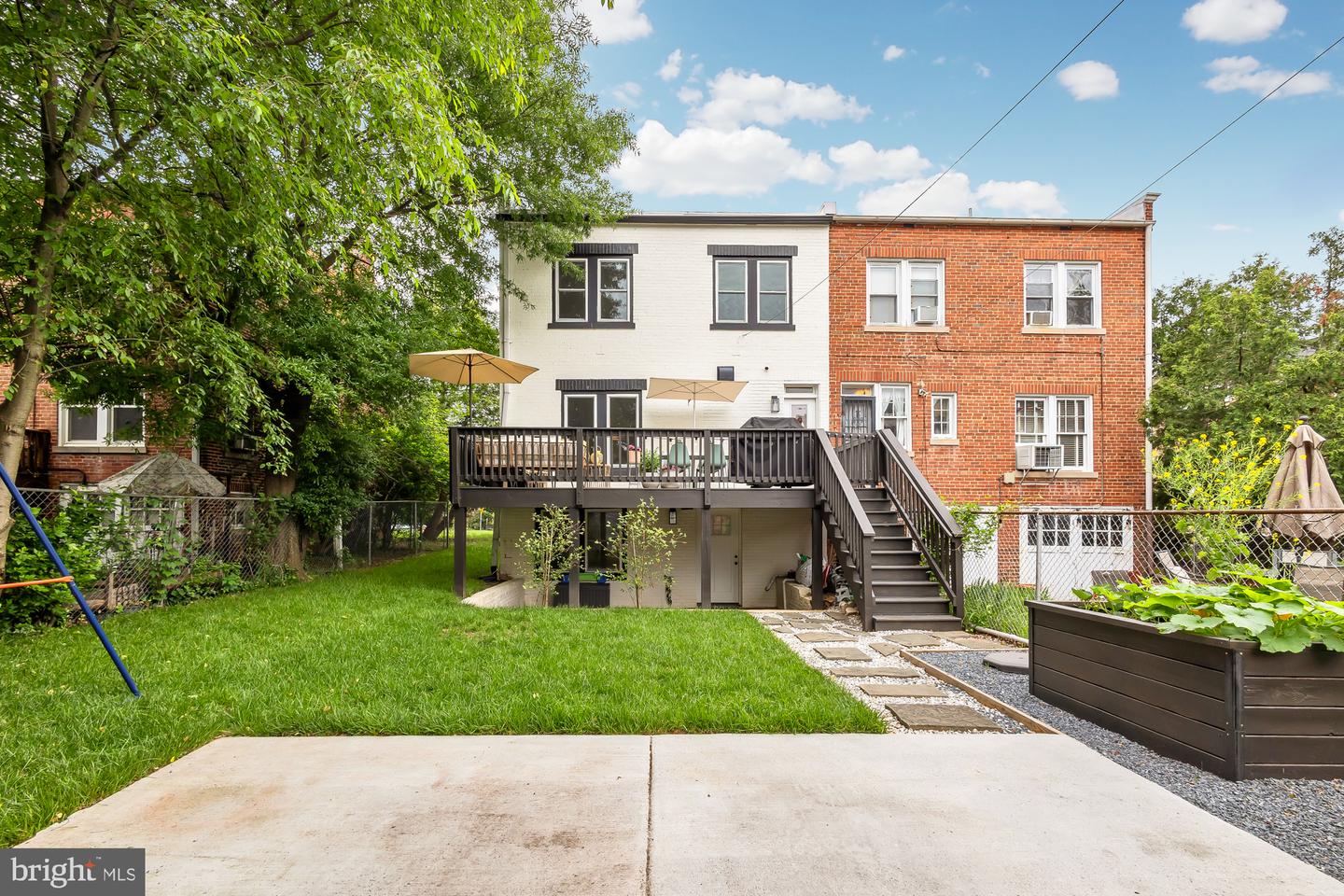1317 Taylor St NE