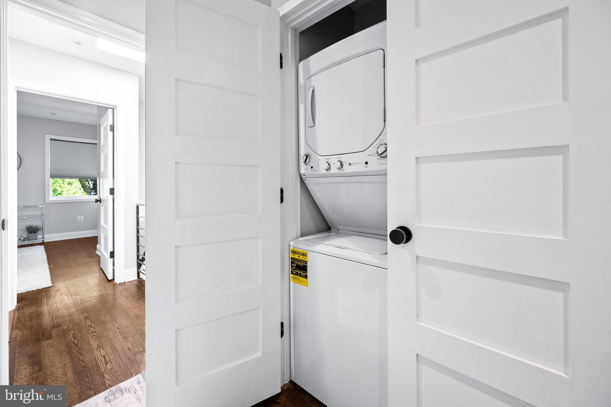1323 Talbert Ter SE