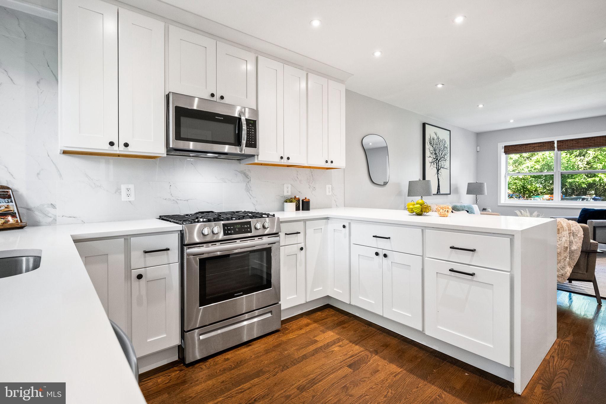 1323 Talbert Ter SE