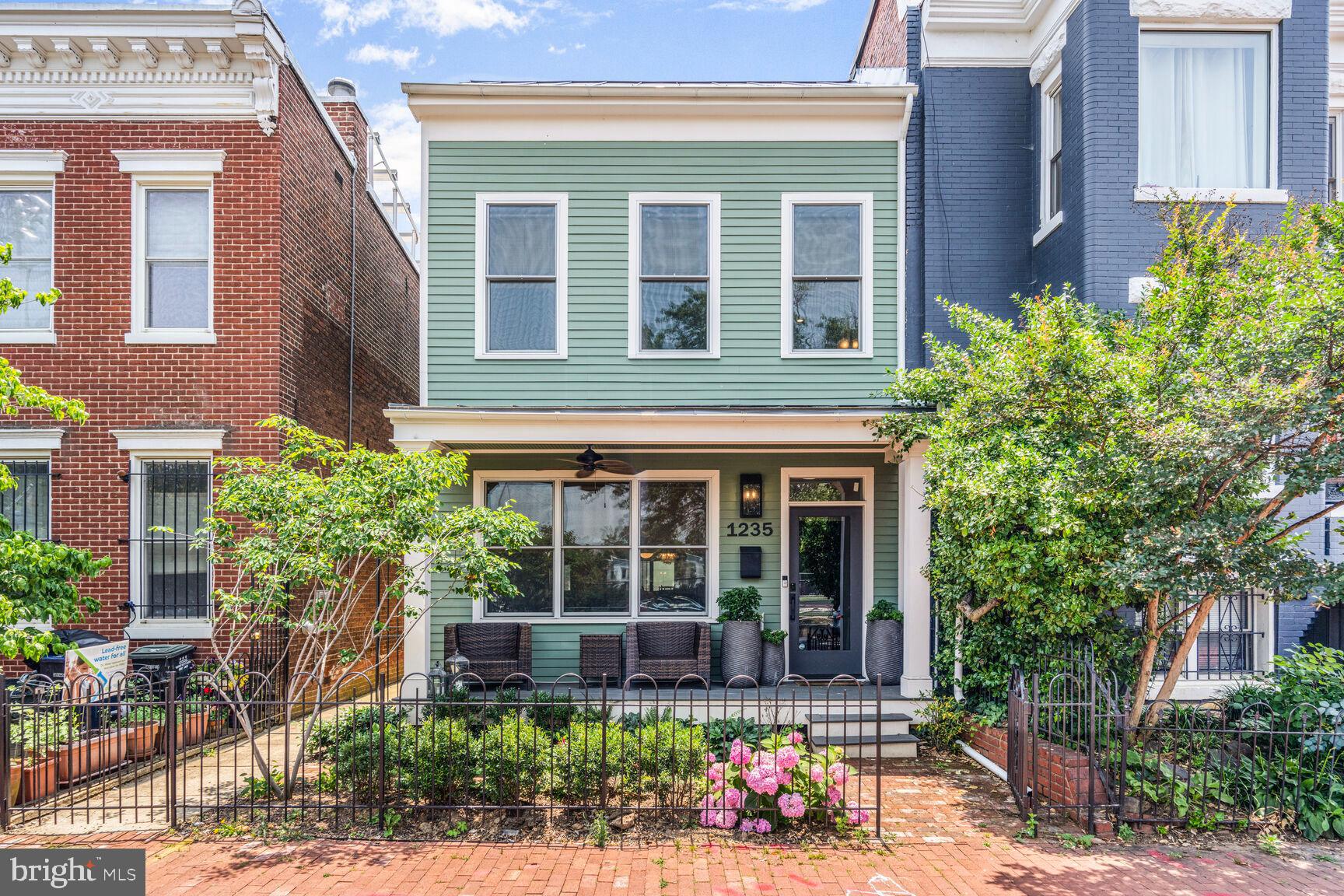 1235 E STREET SE