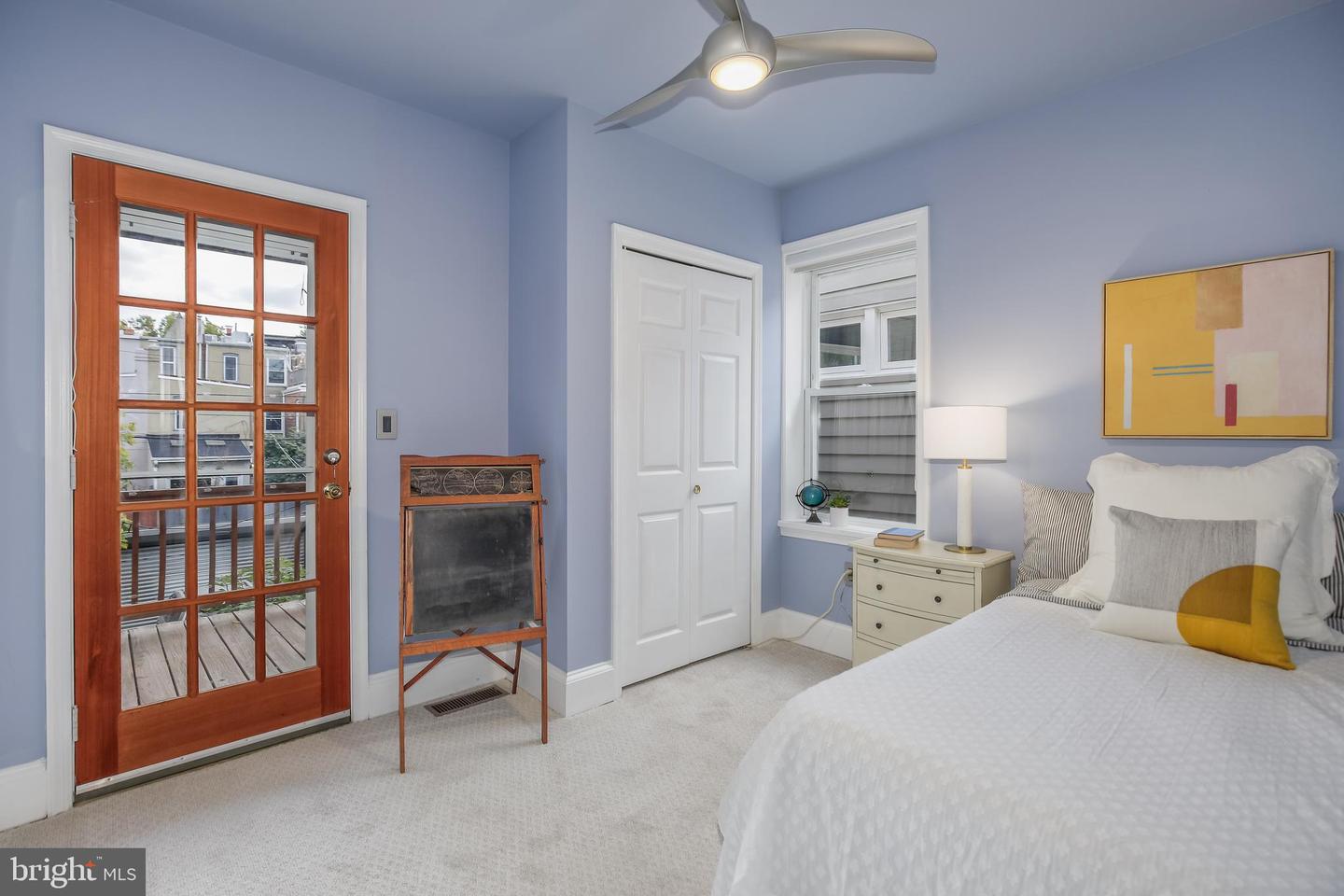 1114 Fairmont St NW