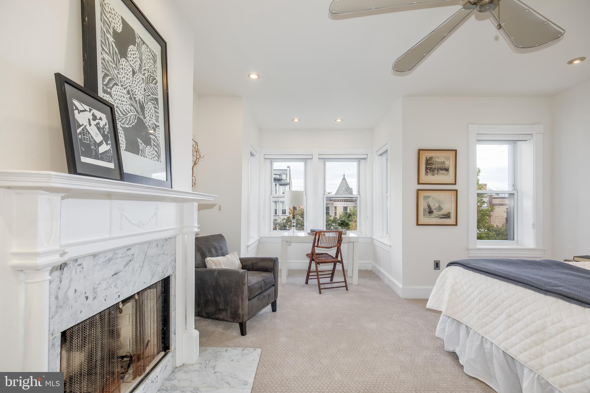 1114 Fairmont St NW