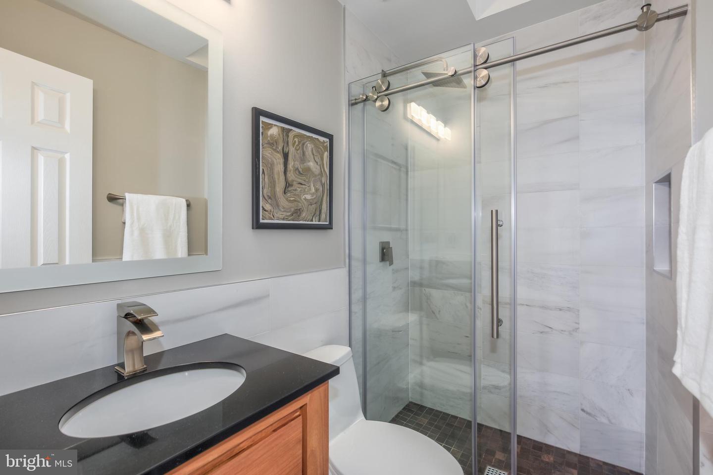 1114 Fairmont St NW