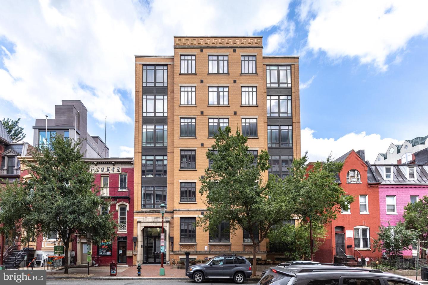 809 6th St NW #41