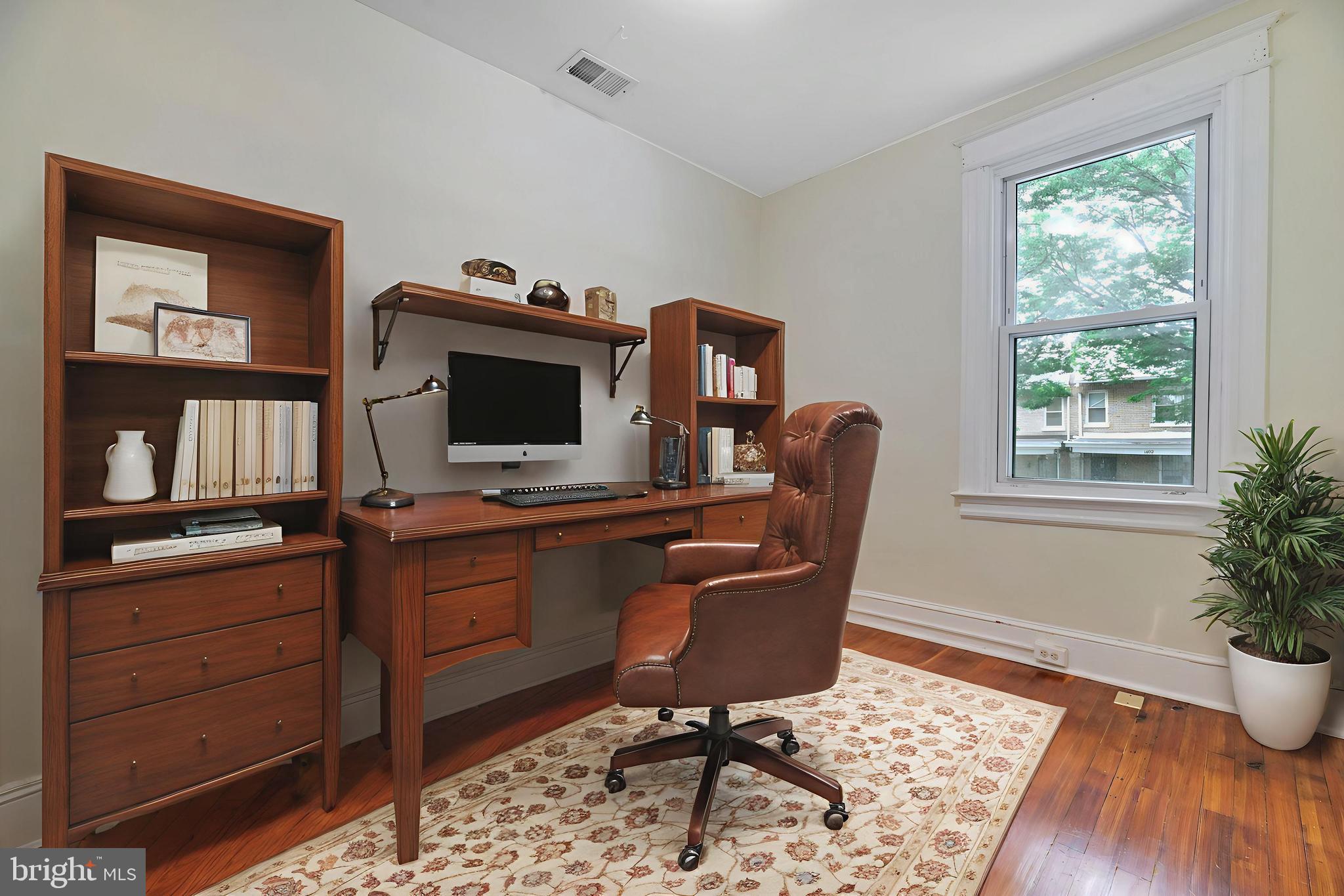 1403 ORREN STREET NE