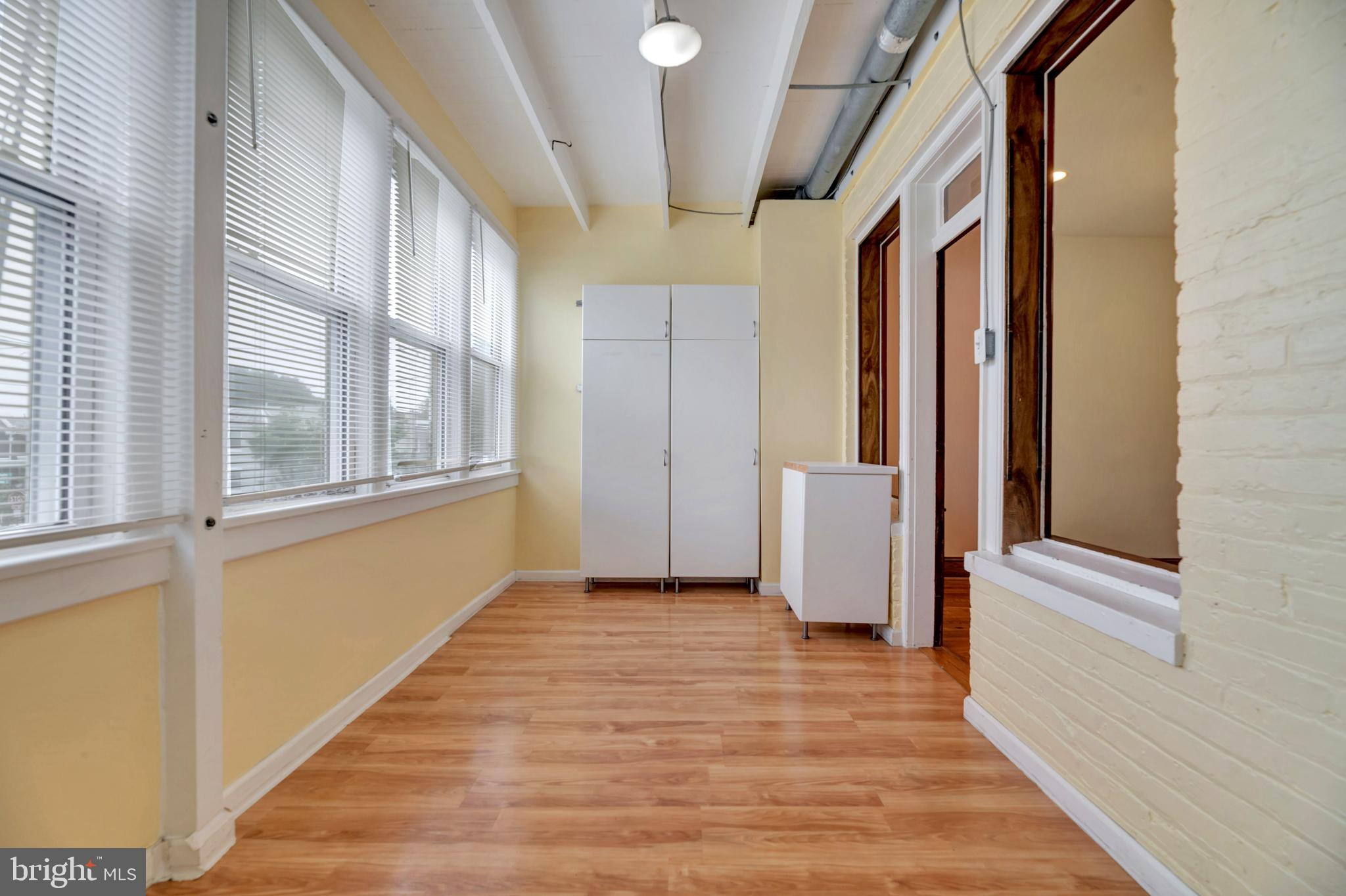 1403 ORREN STREET NE