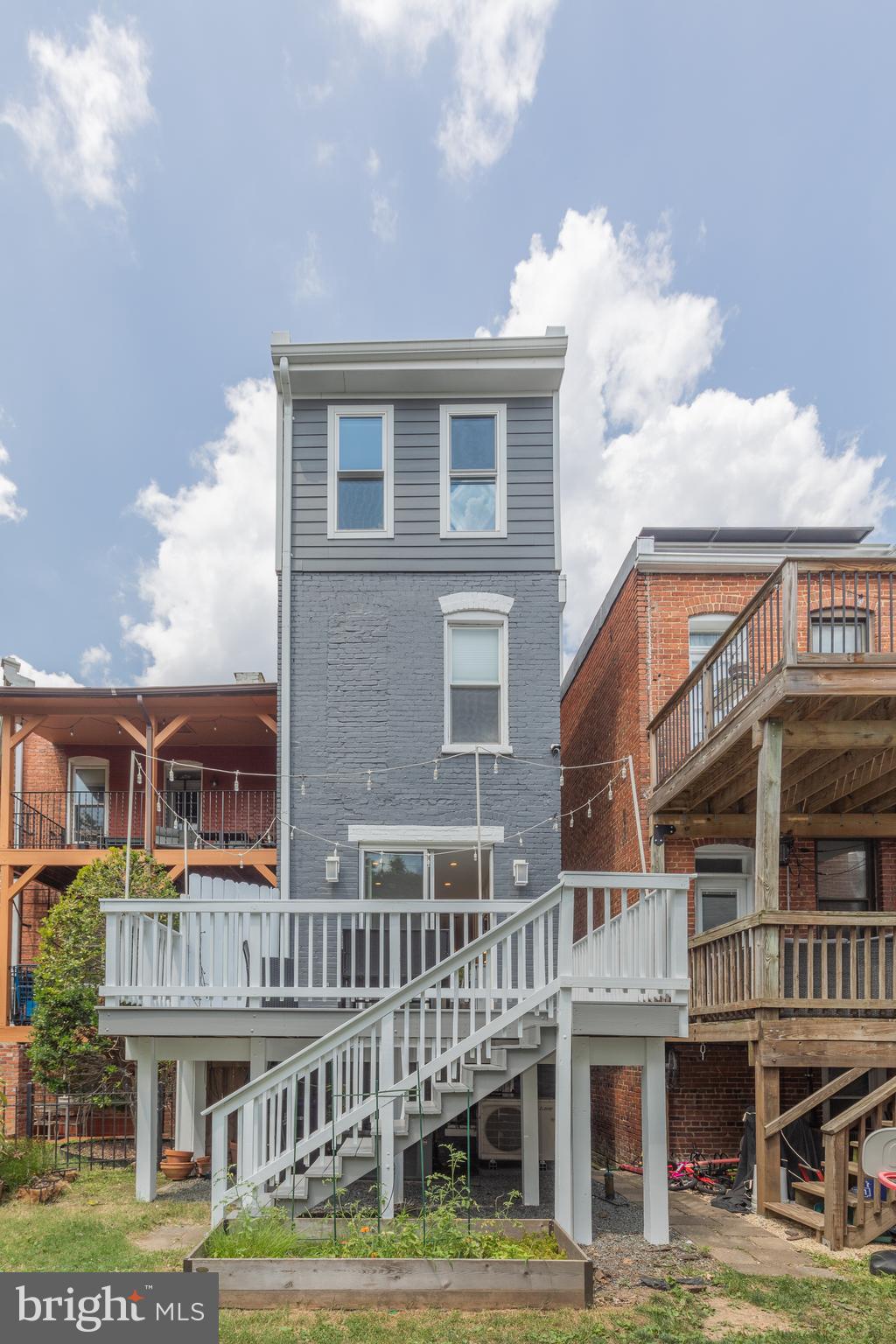 1503 G St SE