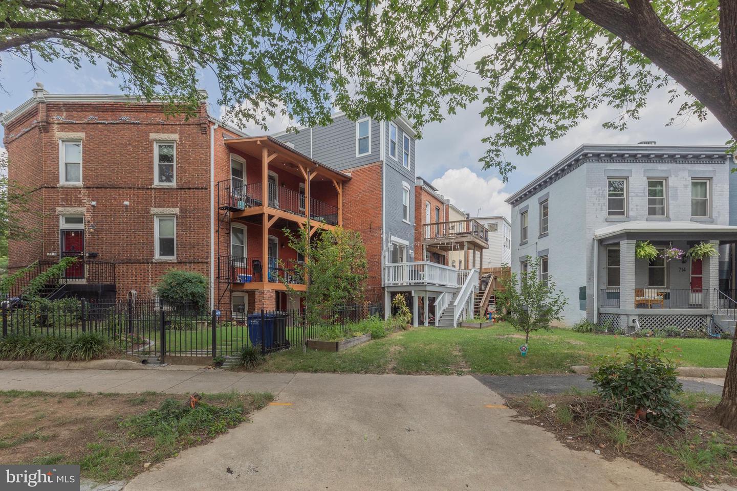 1503 G St SE