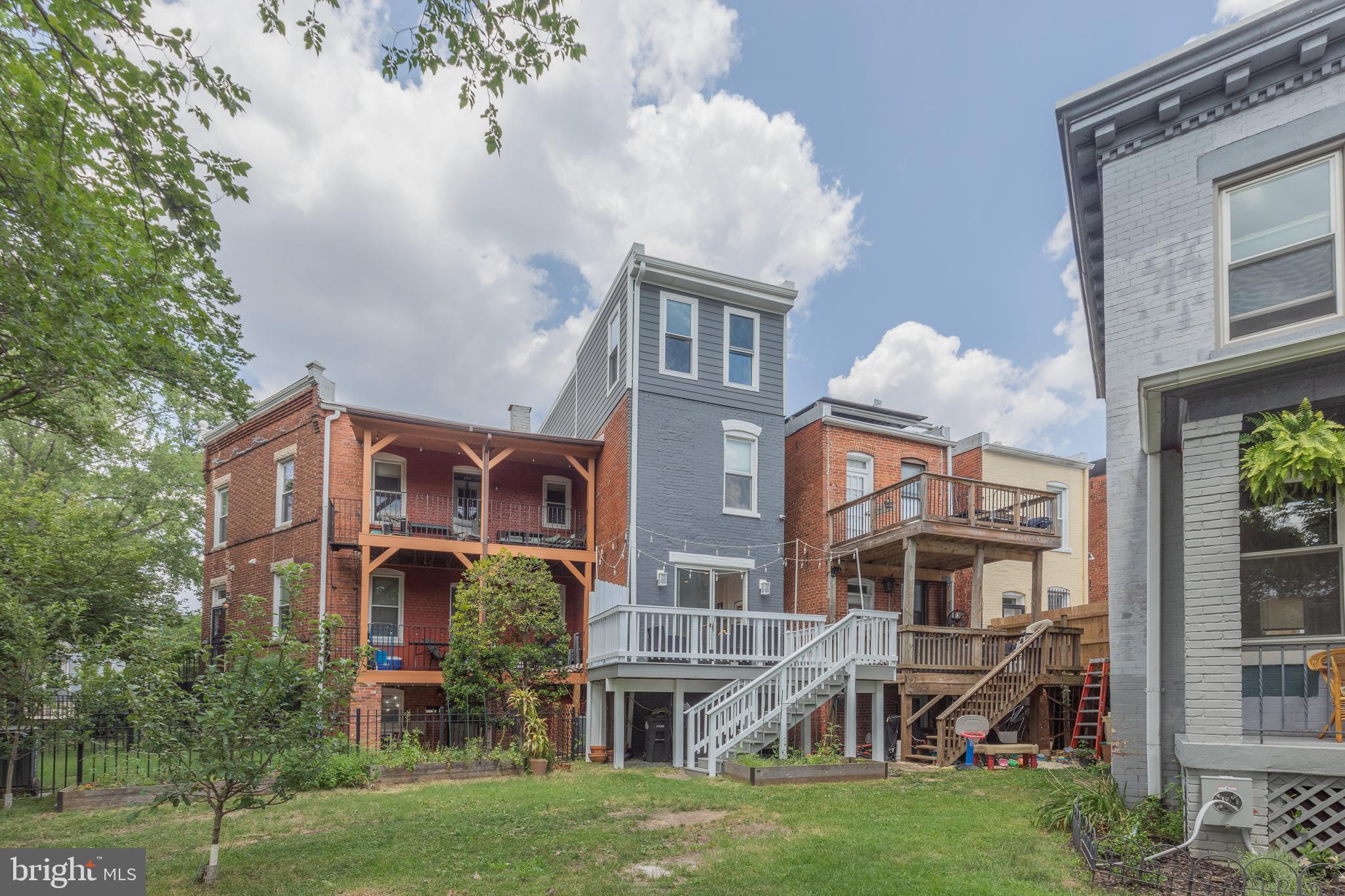 1503 G St SE