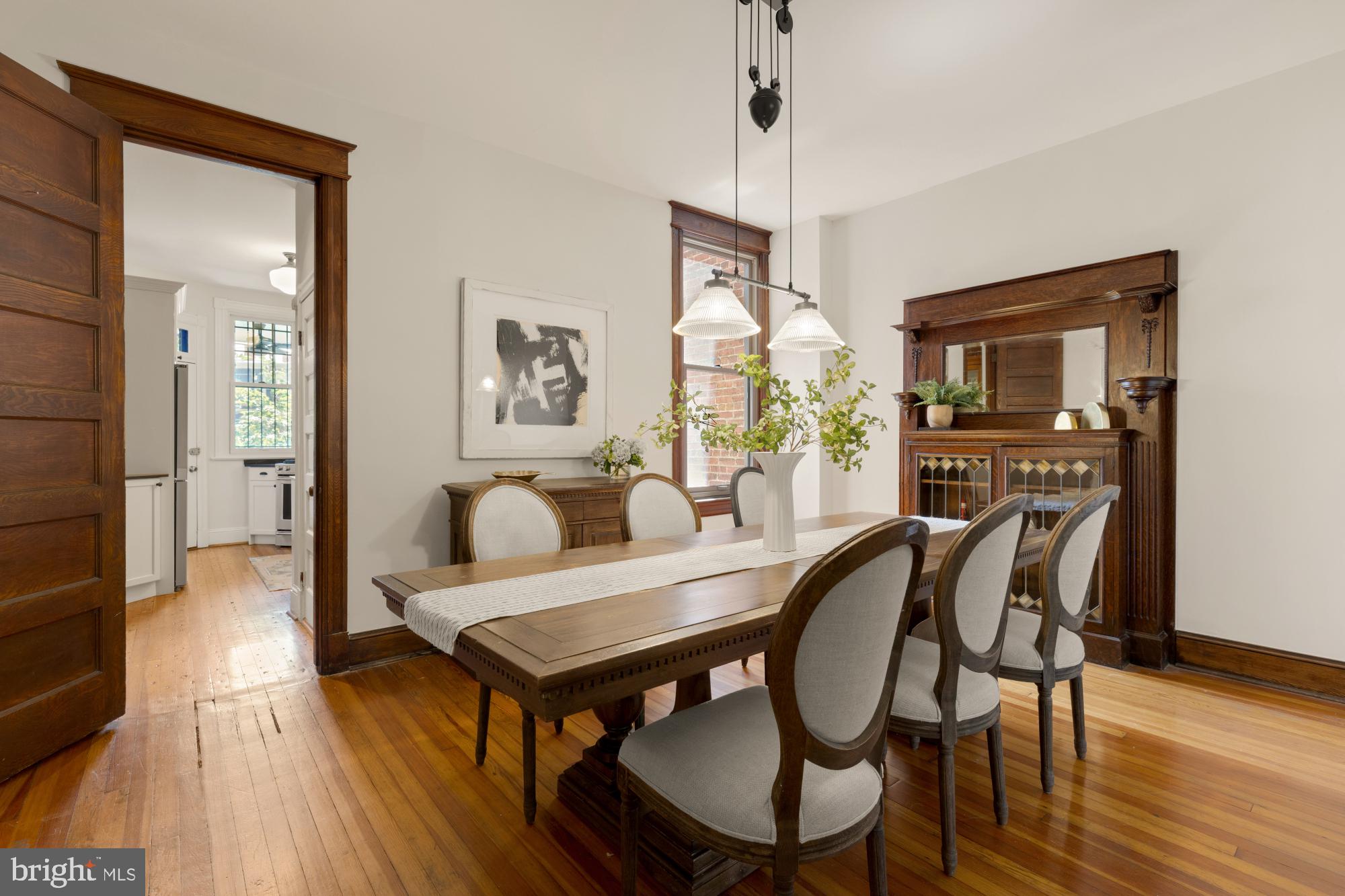 1321 E EAST CAPITOL STREET SE