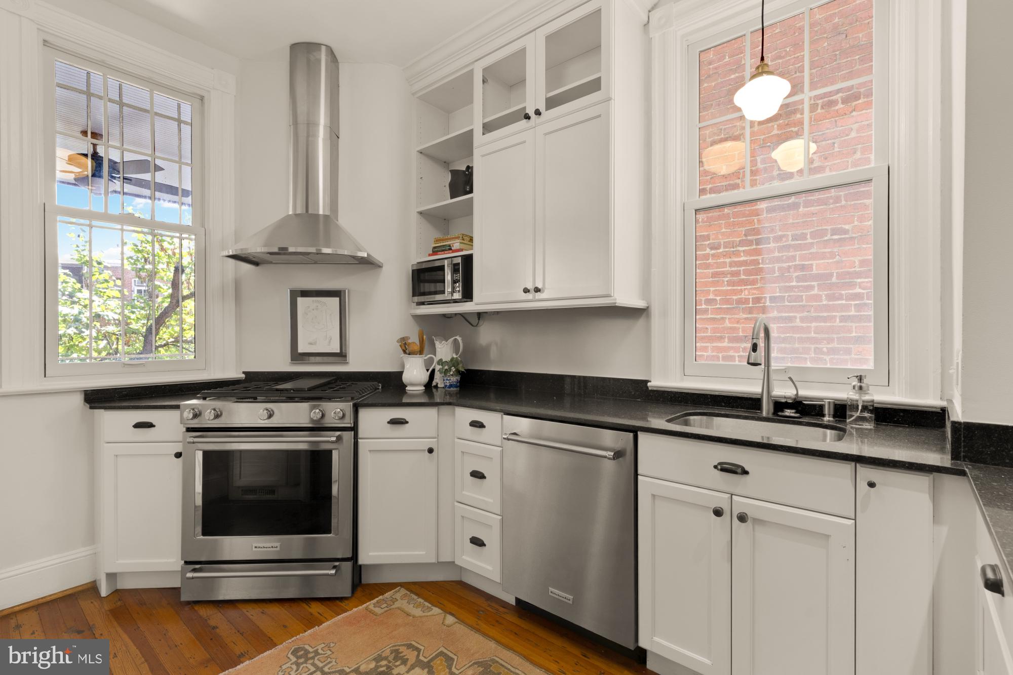 1321 E EAST CAPITOL STREET SE