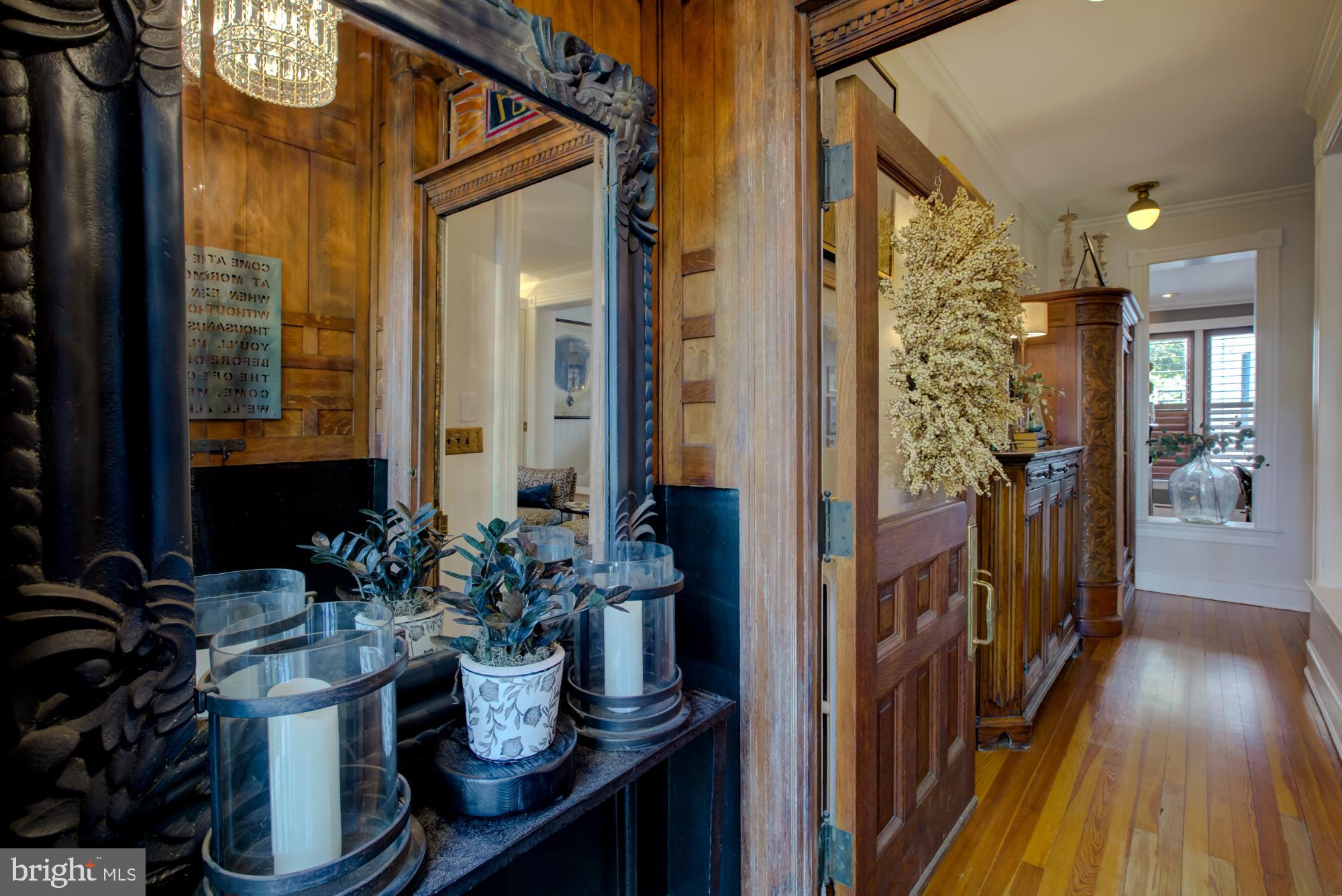 907 EAST CAPITOL STREET SE