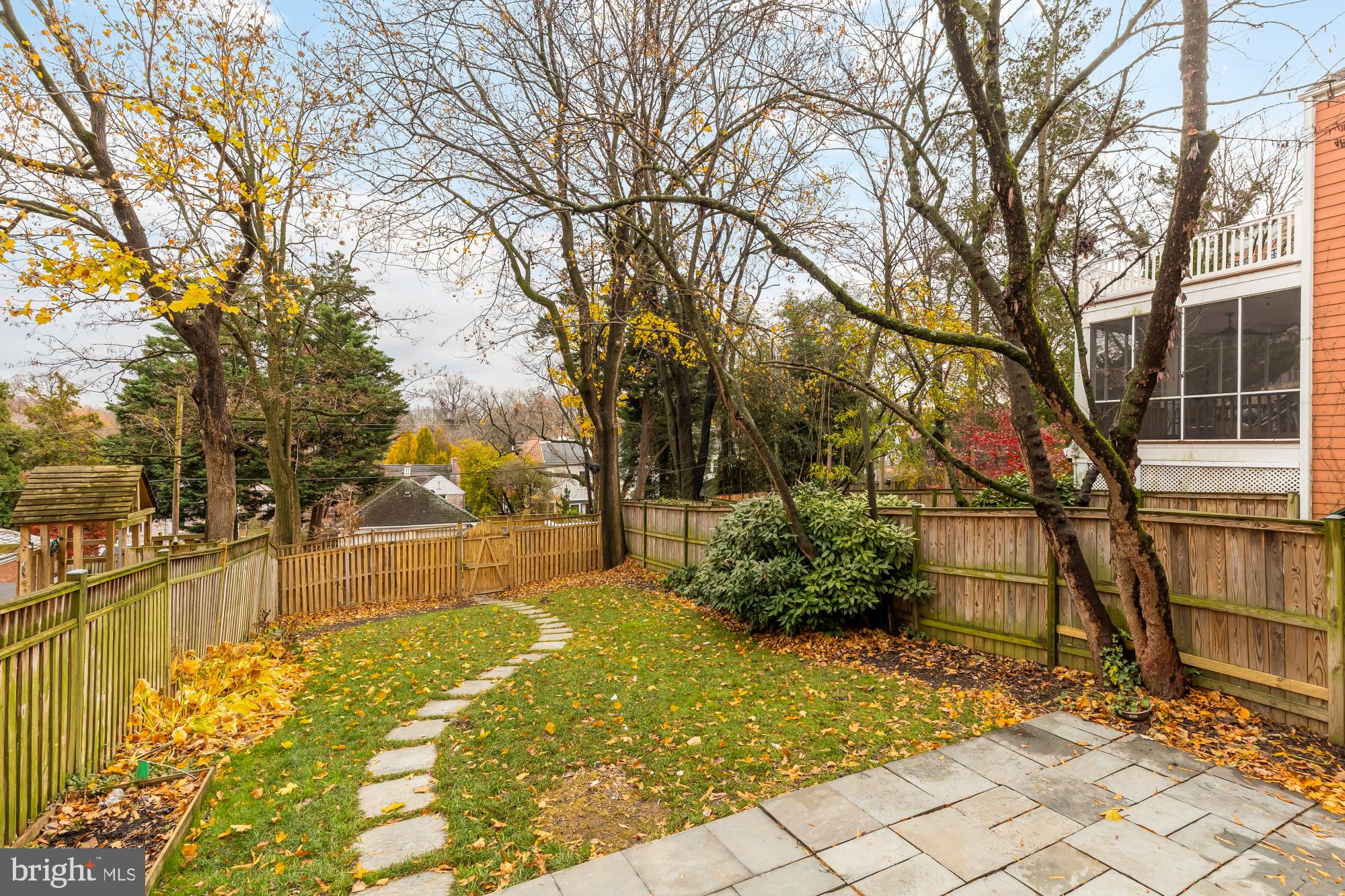 5221 CHEVY CHASE PARKWAY NW