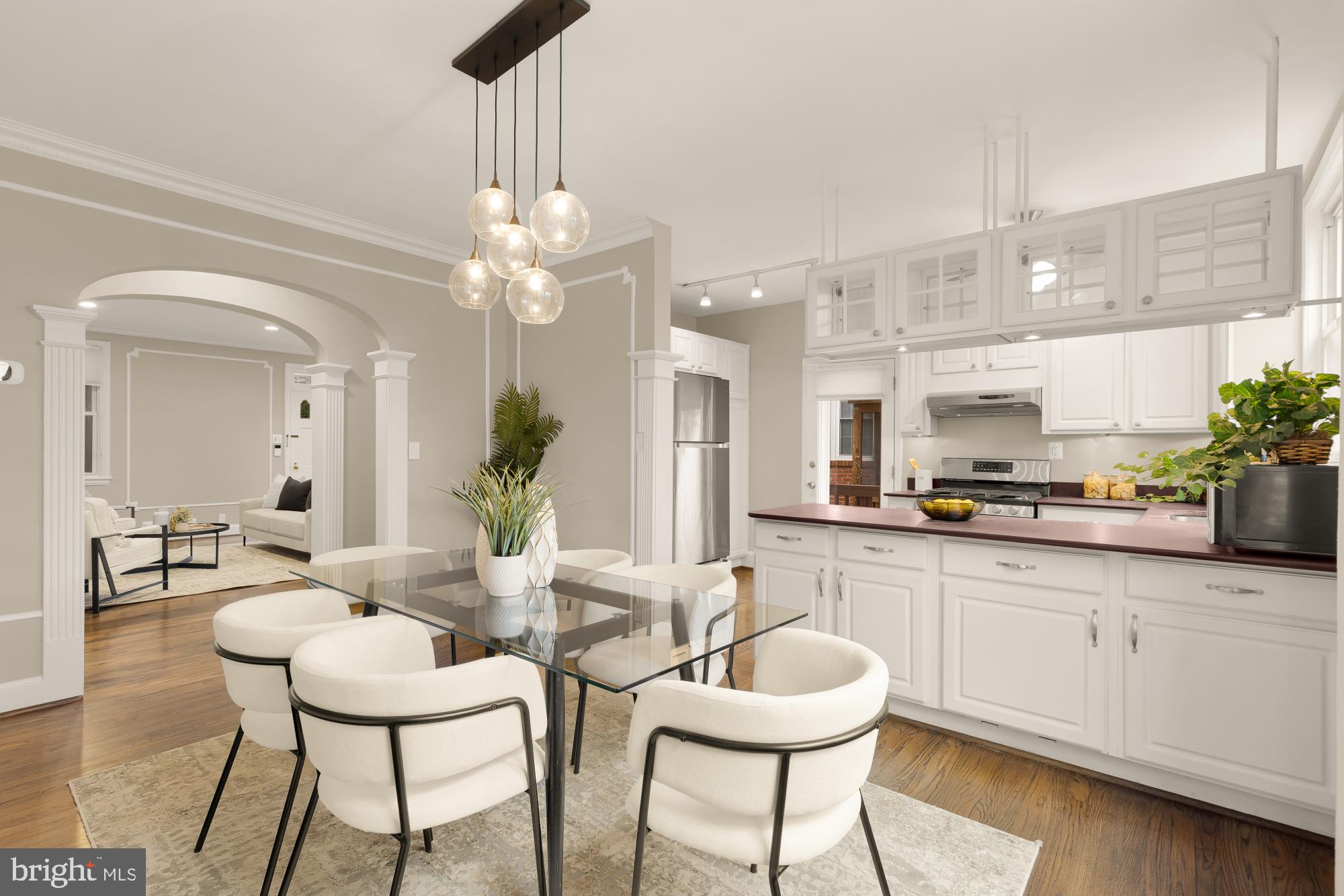 5221 CHEVY CHASE PARKWAY NW