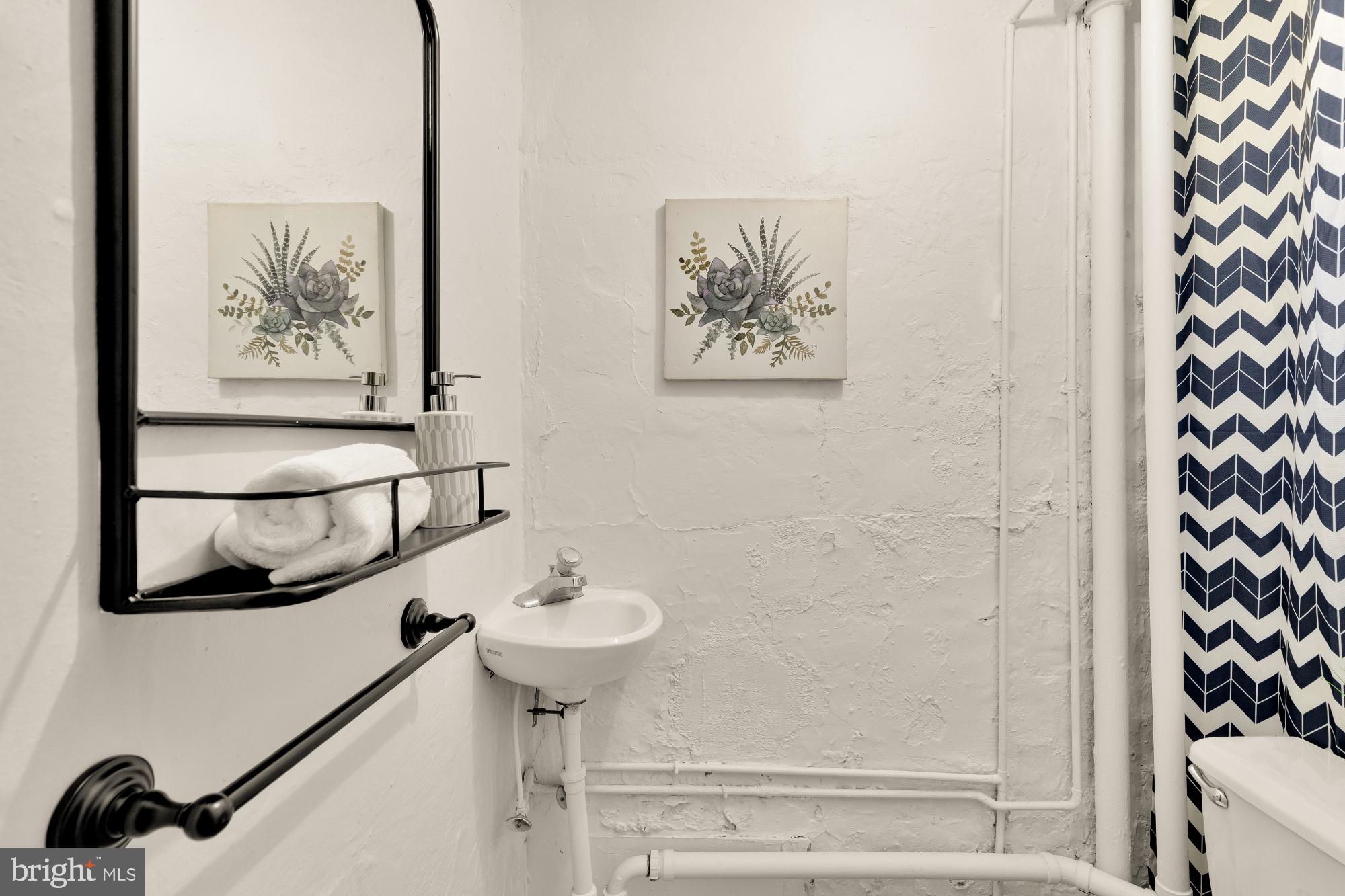 5221 CHEVY CHASE PARKWAY NW