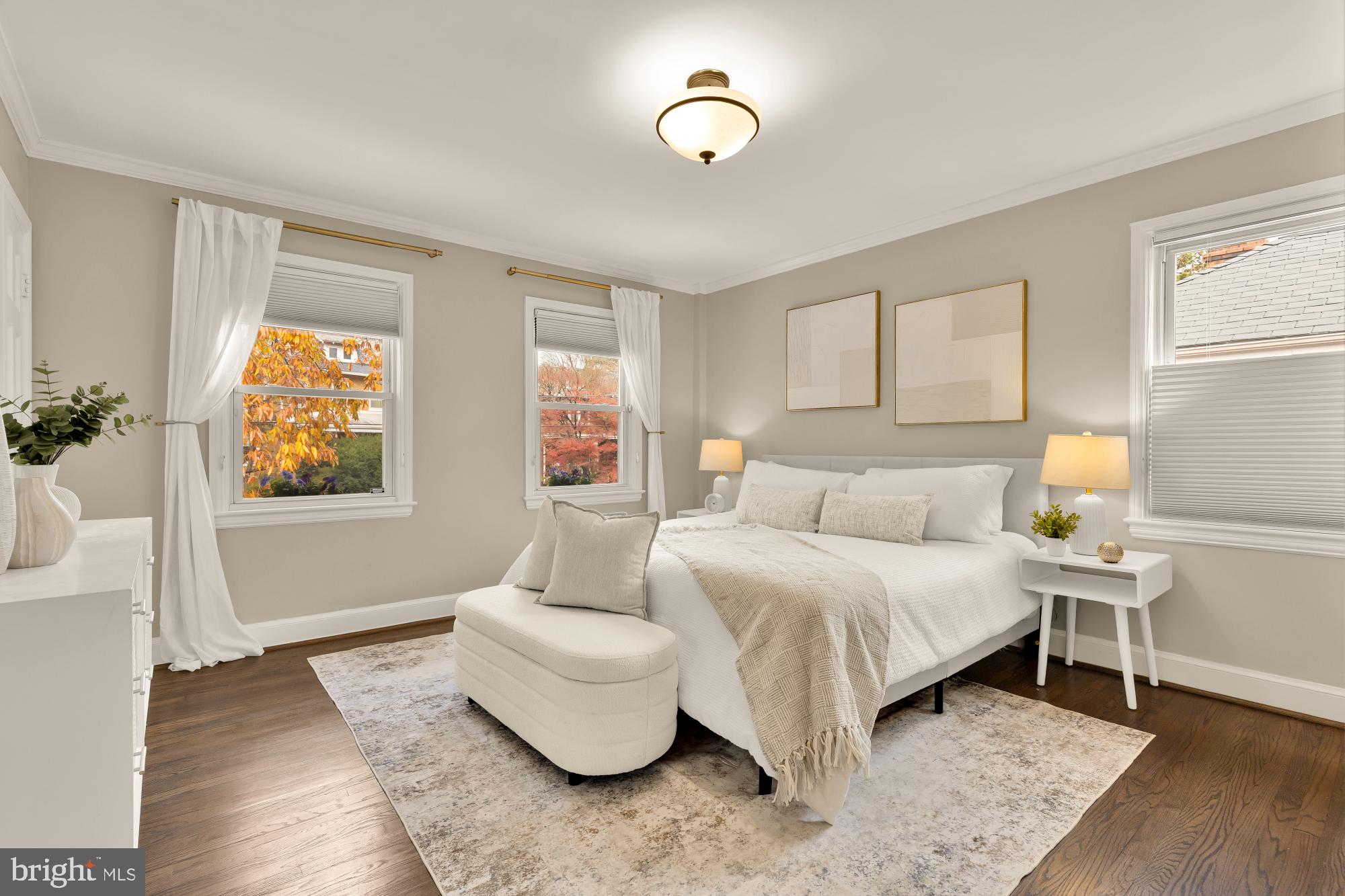 5221 CHEVY CHASE PARKWAY NW