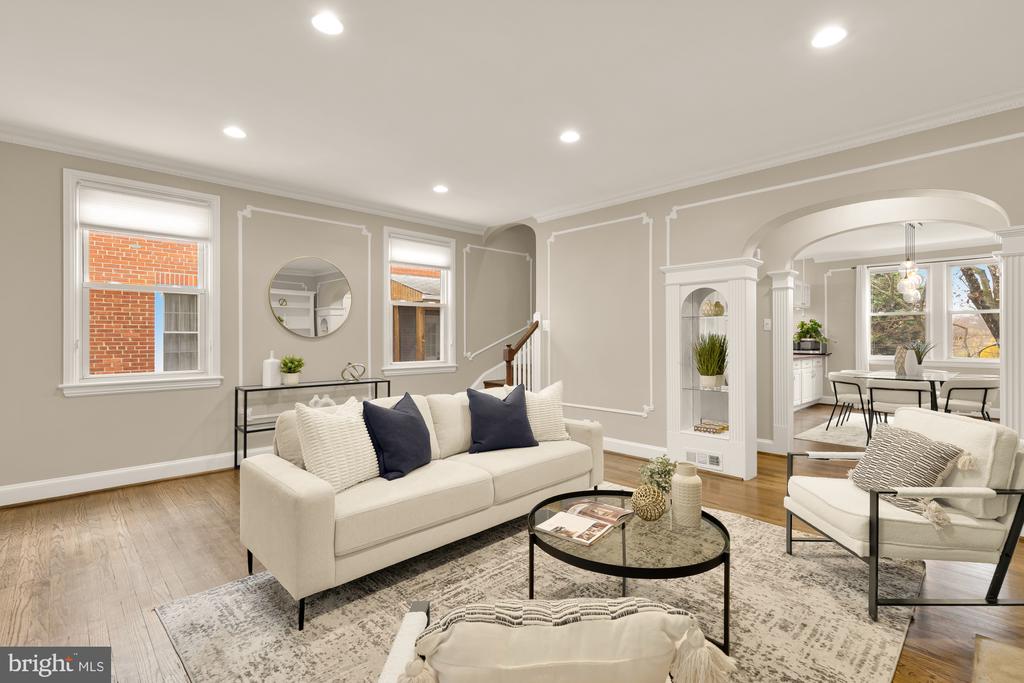 5221 CHEVY CHASE PARKWAY NW