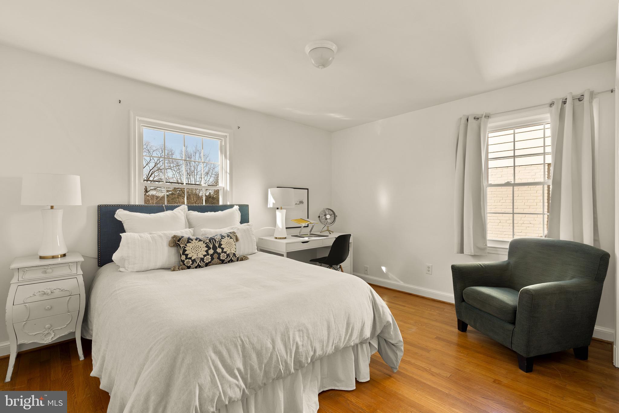 5705 MACARTHUR BOULEVARD NW