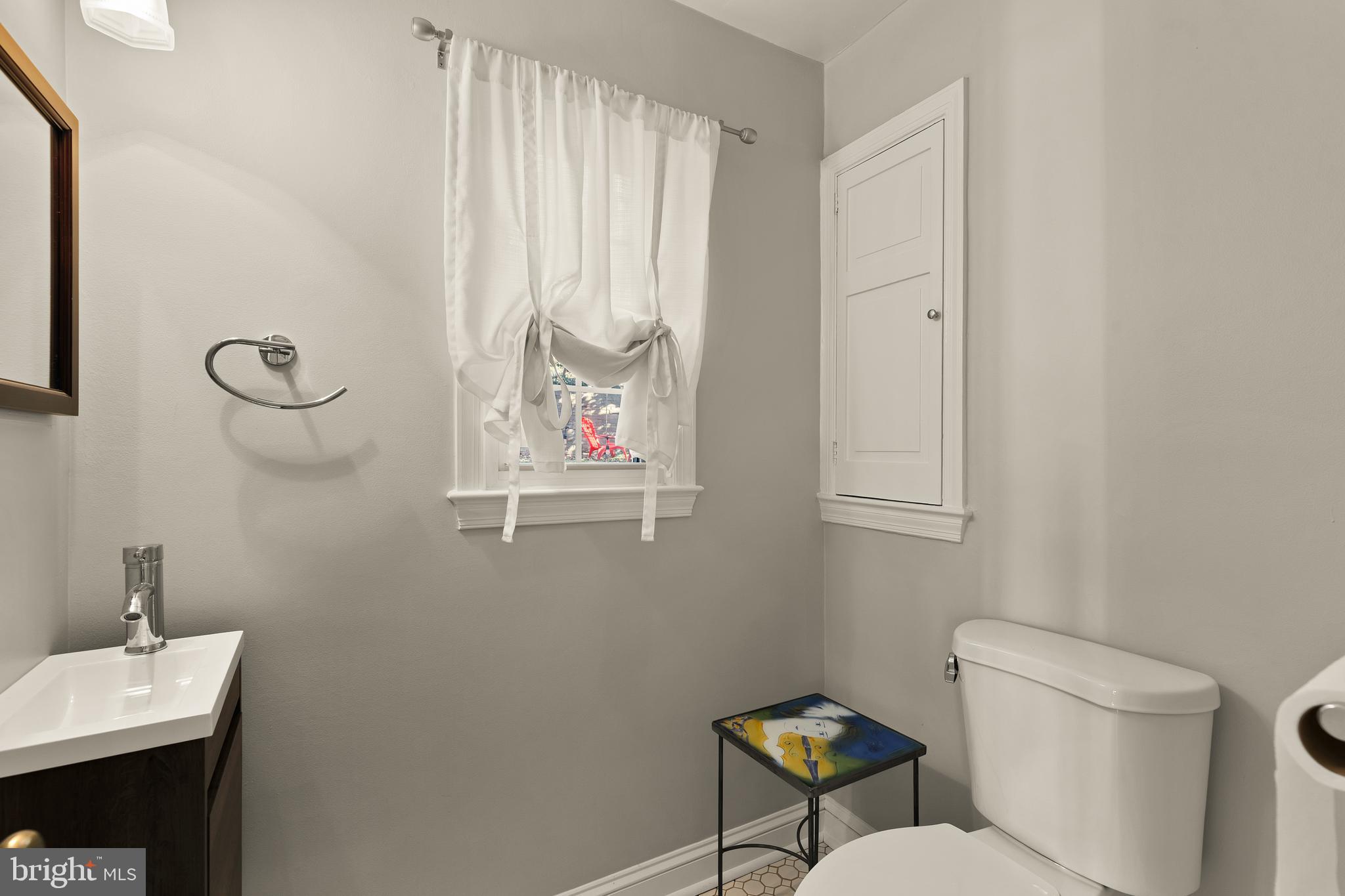 5705 MACARTHUR BOULEVARD NW