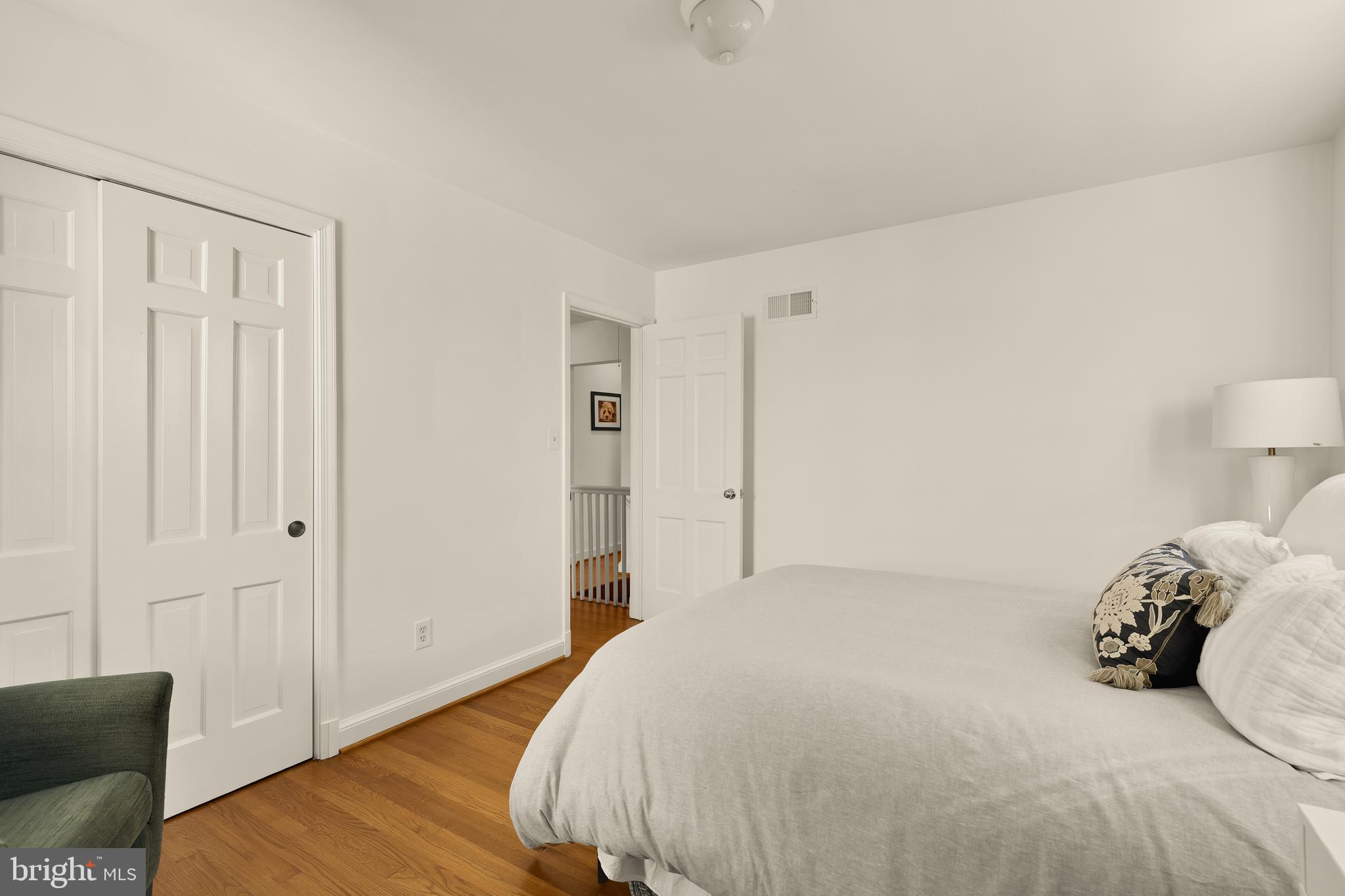 5705 MACARTHUR BOULEVARD NW