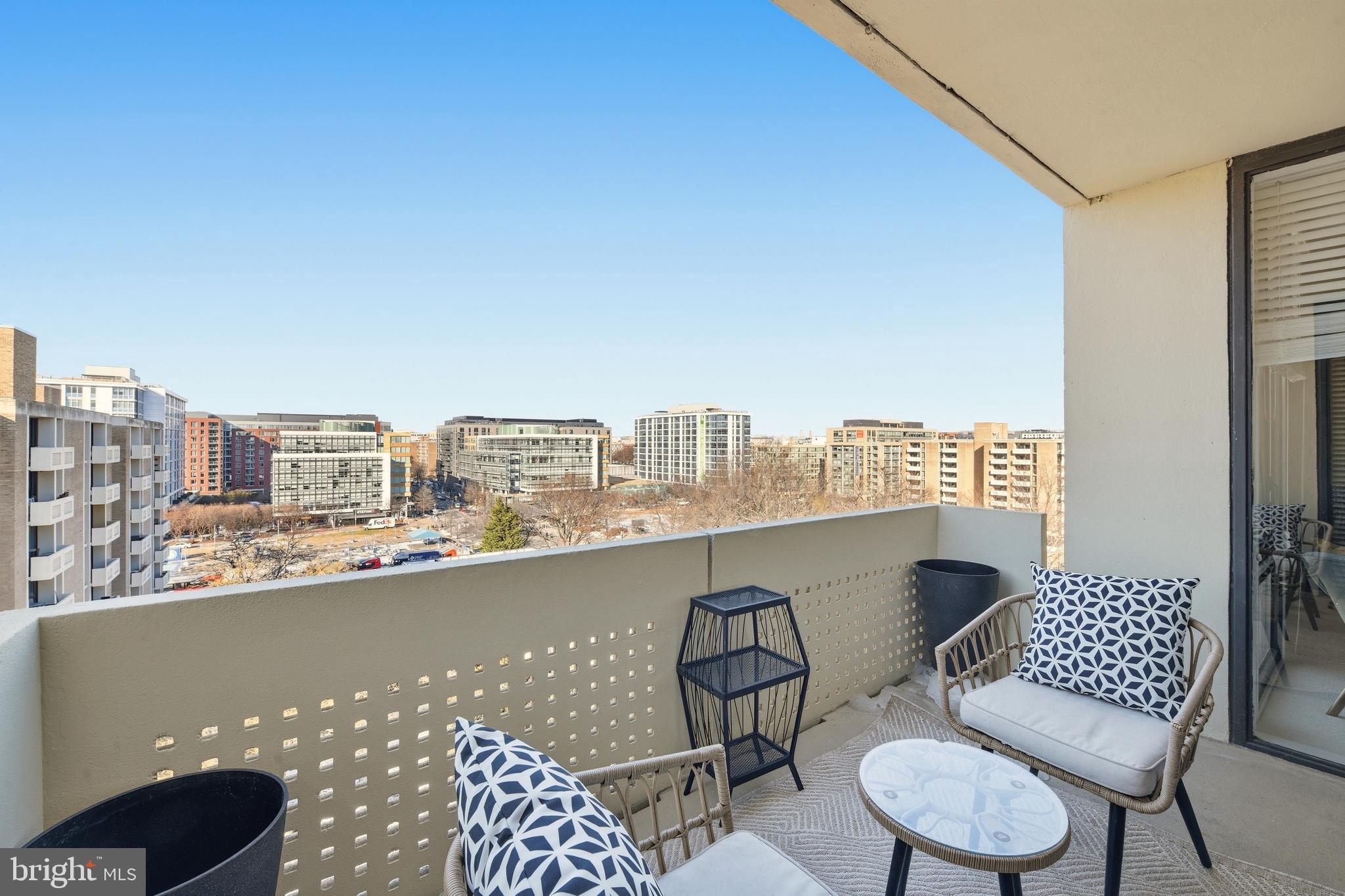 1245 4TH STREET SW E805