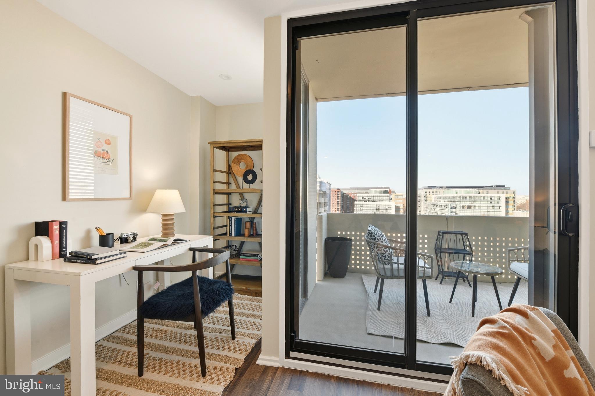 1245 4TH STREET SW E805