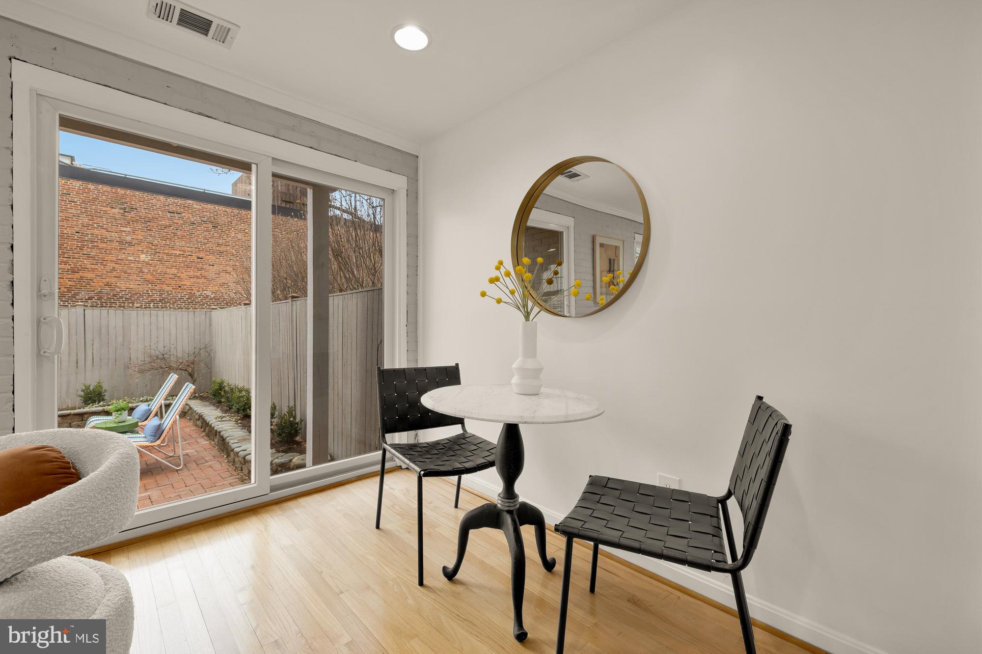 2808 OLIVE STREET NW