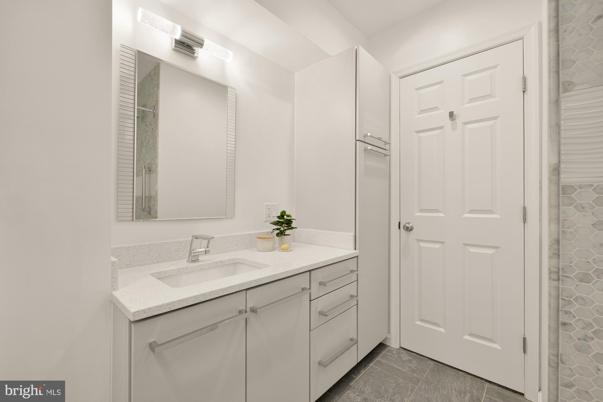 2808 OLIVE STREET NW