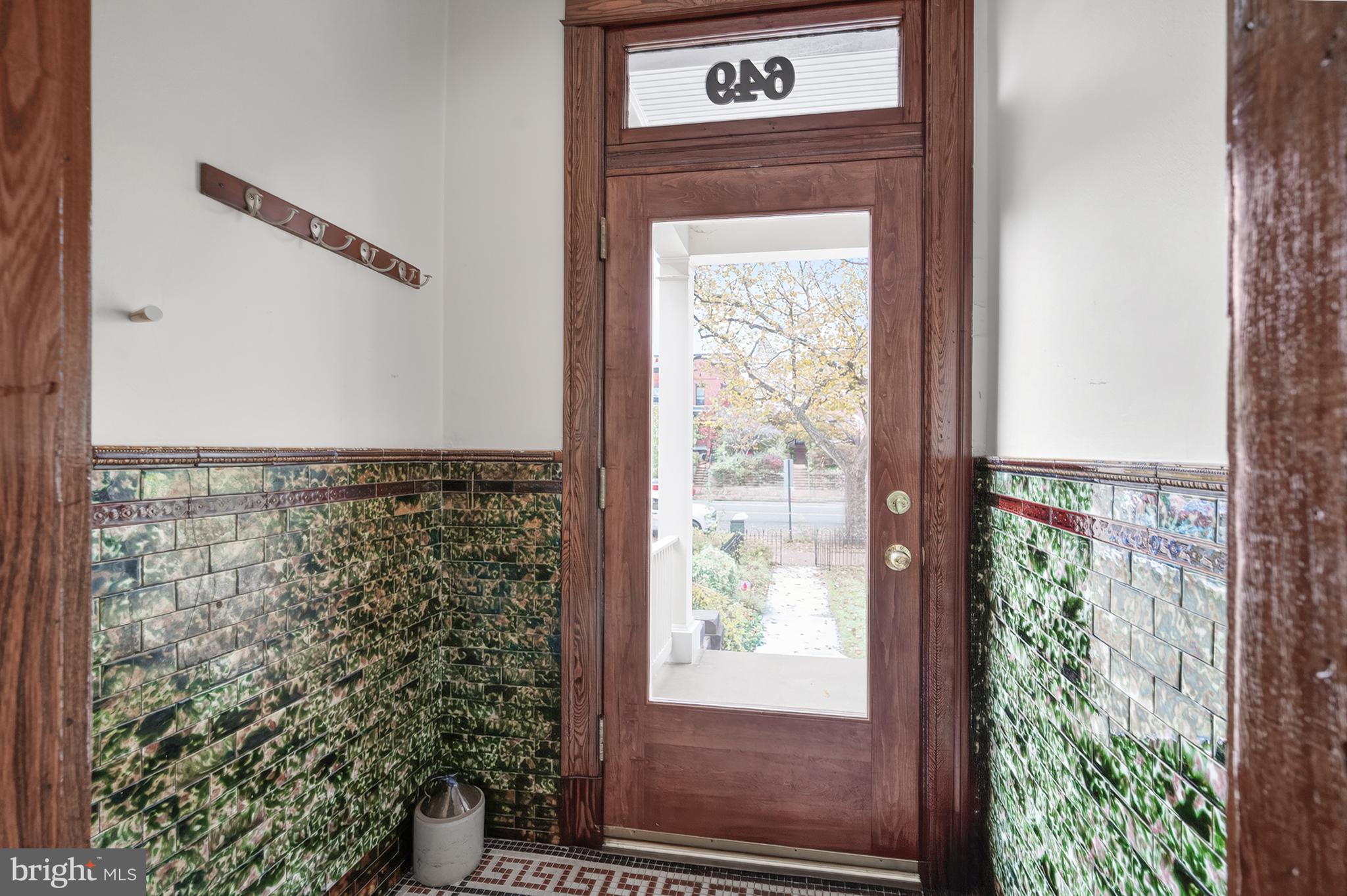 649 SOUTH CAROLINA AVENUE SE