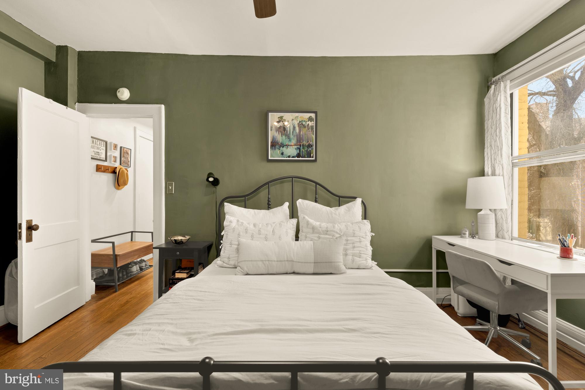 1820 CLYDESDALE PLACE NW 205